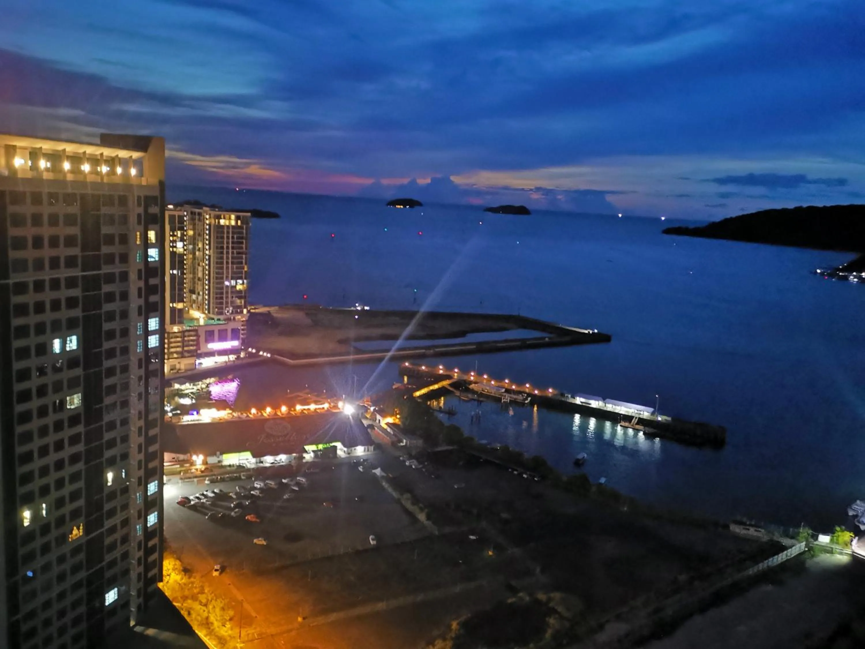 Jesselton Quay Citypads