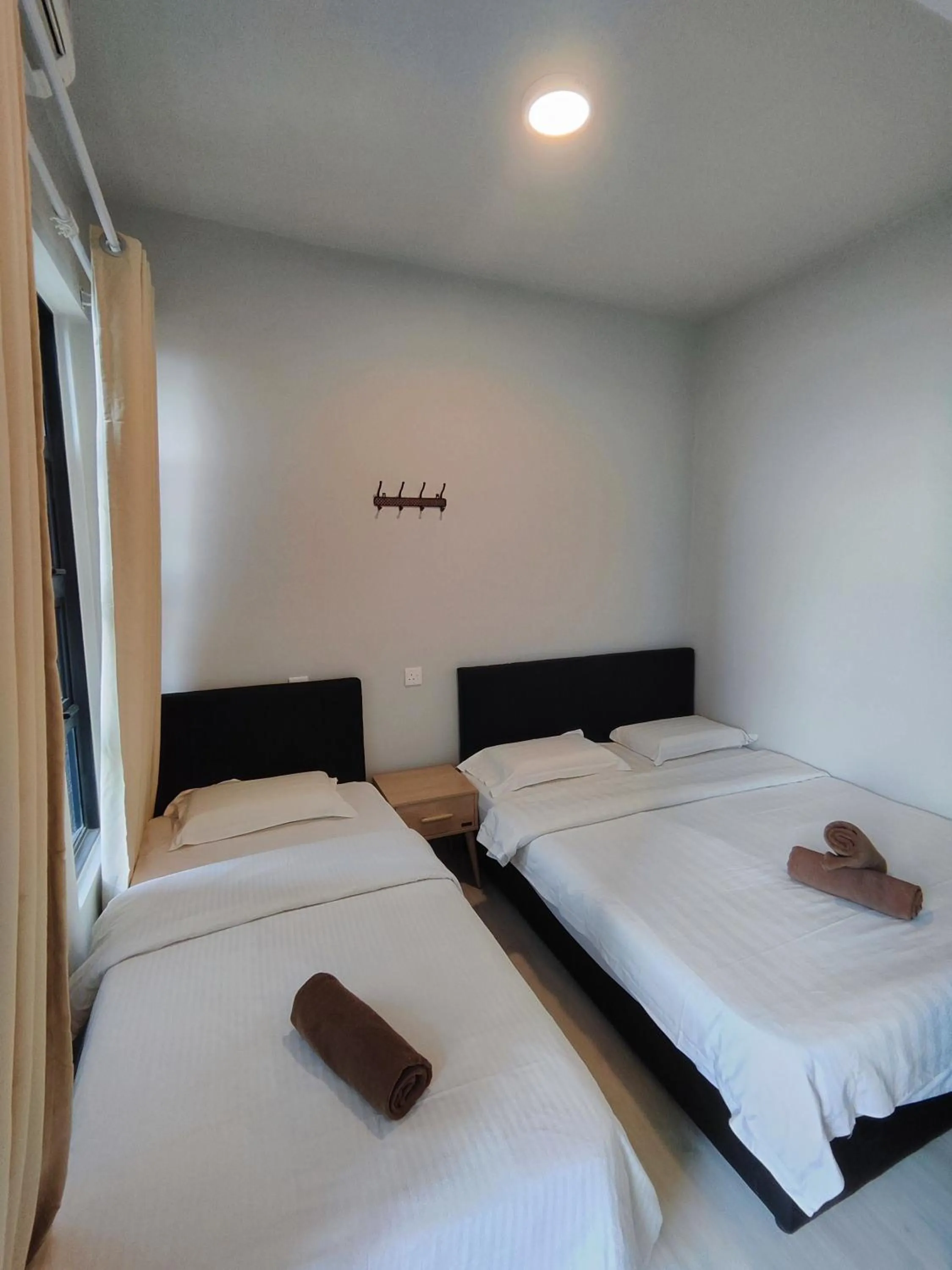 Bed in Jesselton Quay Citypads