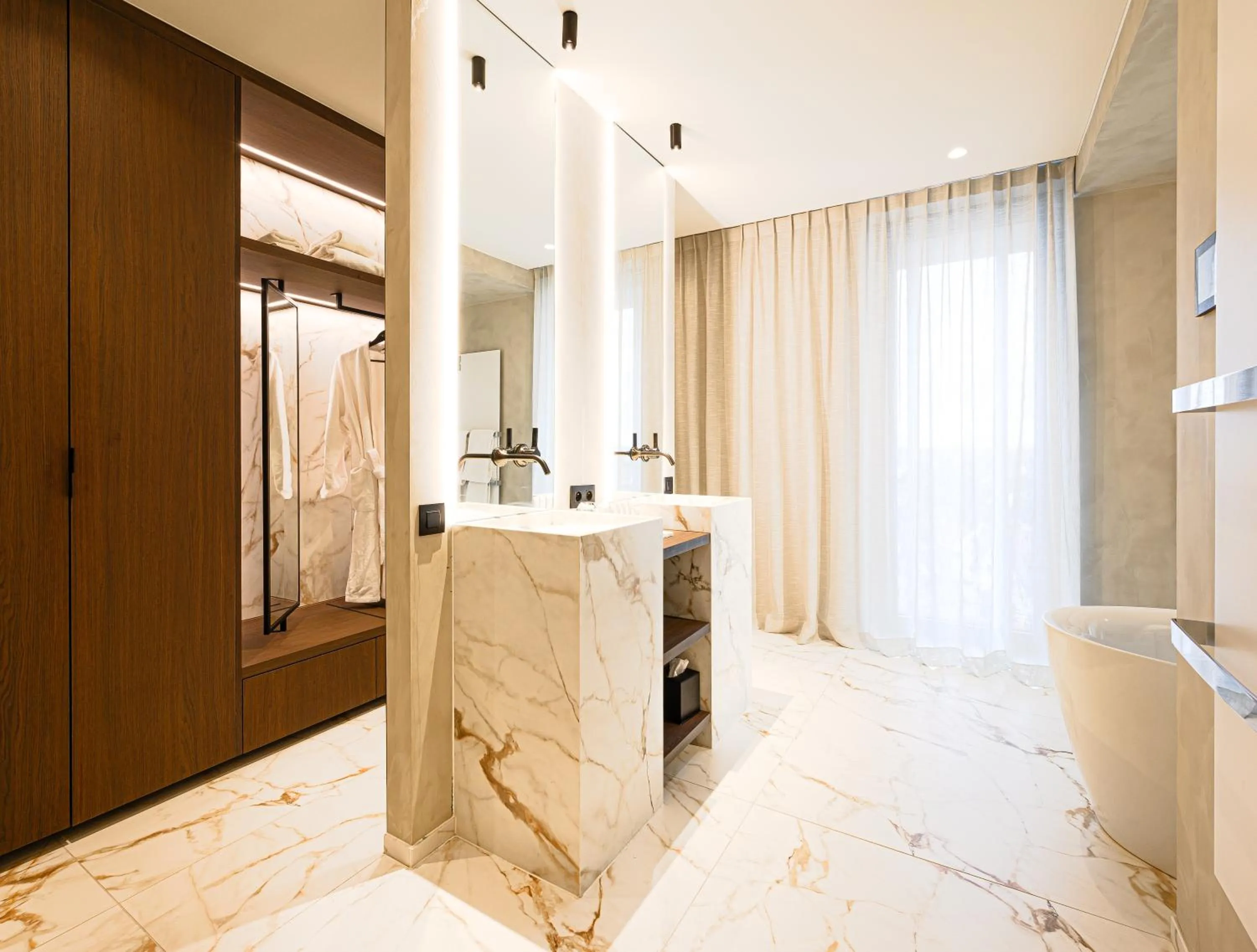 Bathroom in The CORNR Hotel