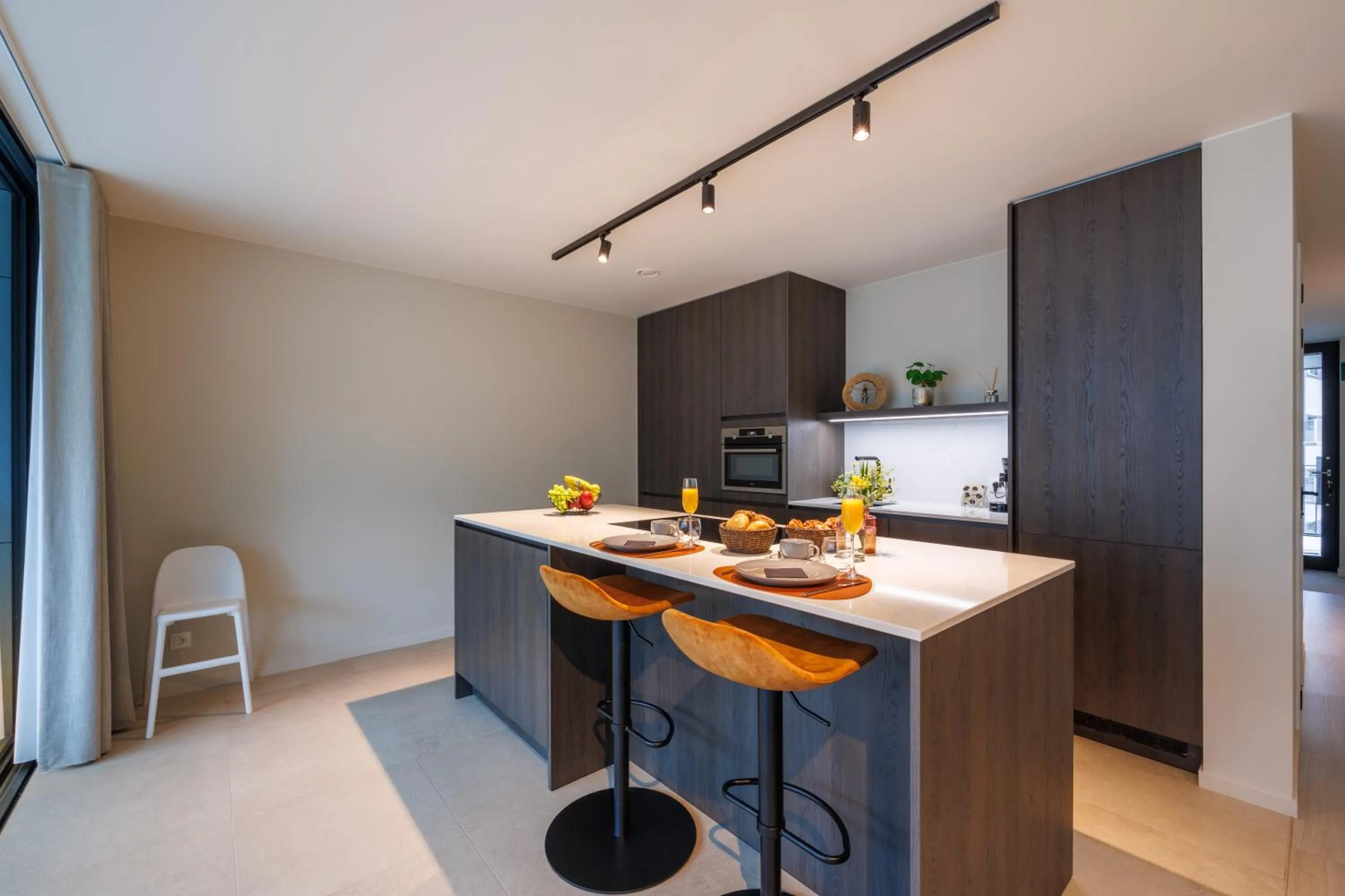 Kitchen or kitchenette in The CORNR Hotel