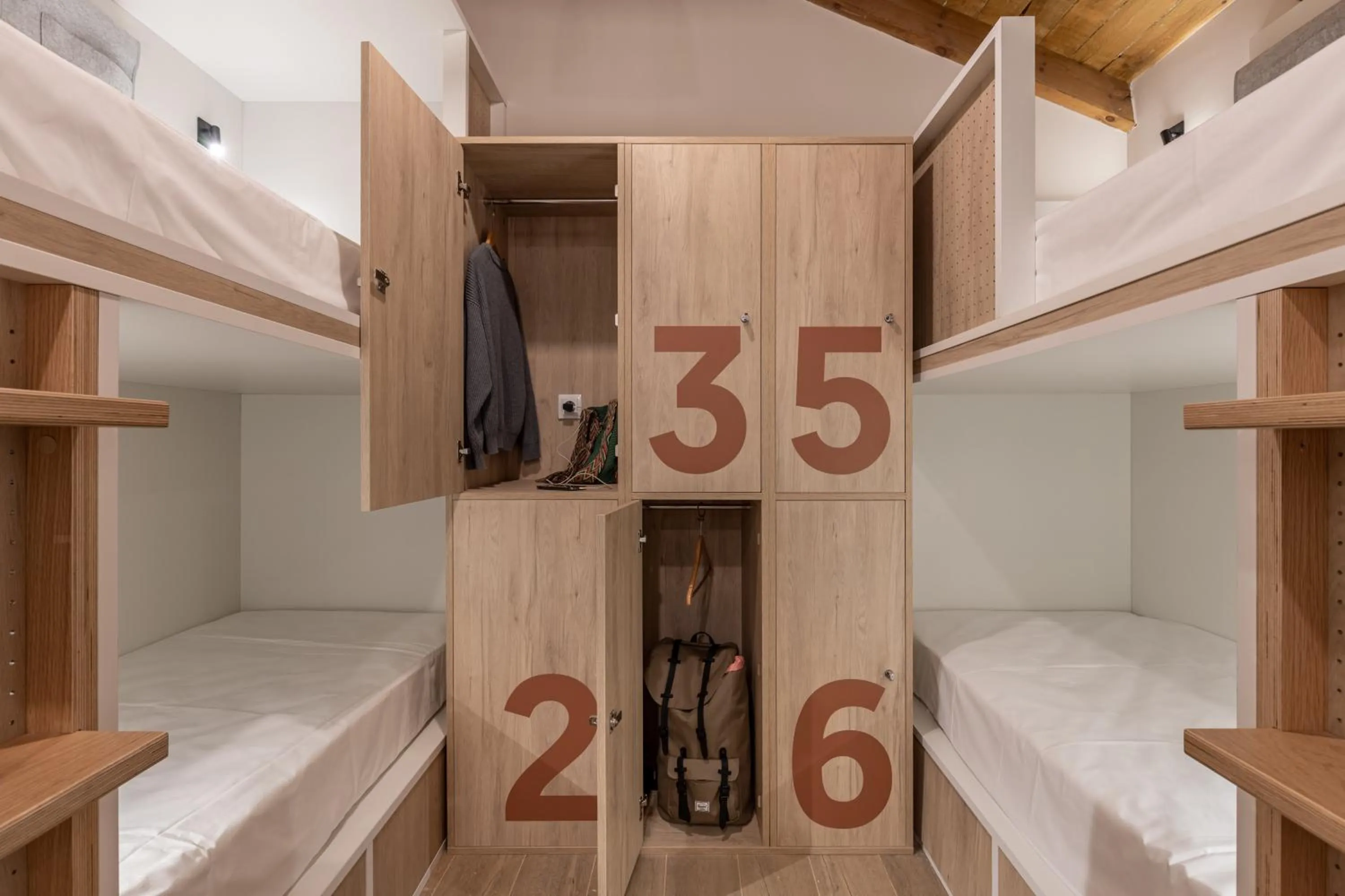 Bed in Líbere Córdoba Patio Santa Marta