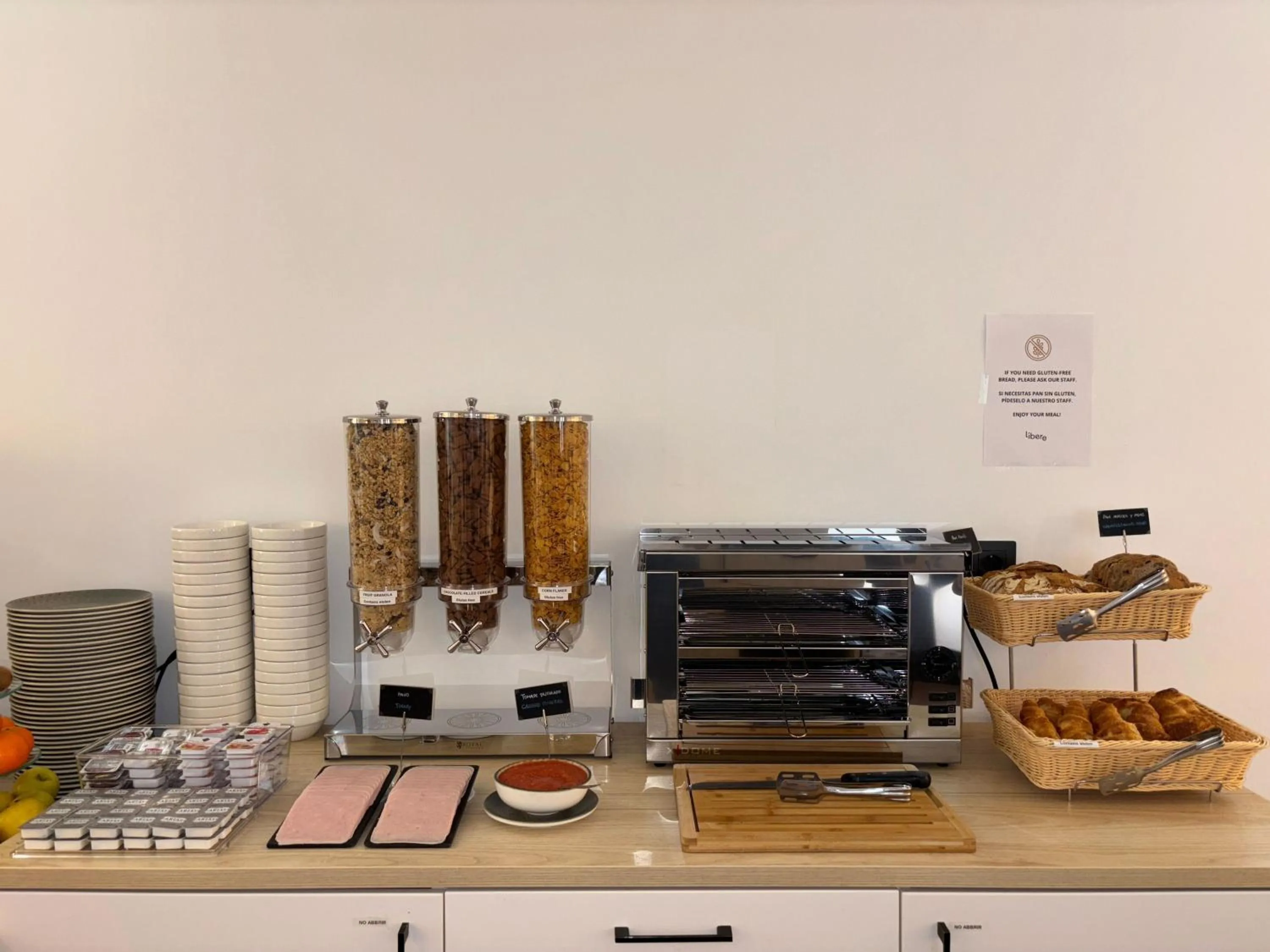 Breakfast in Líbere Córdoba Patio Santa Marta