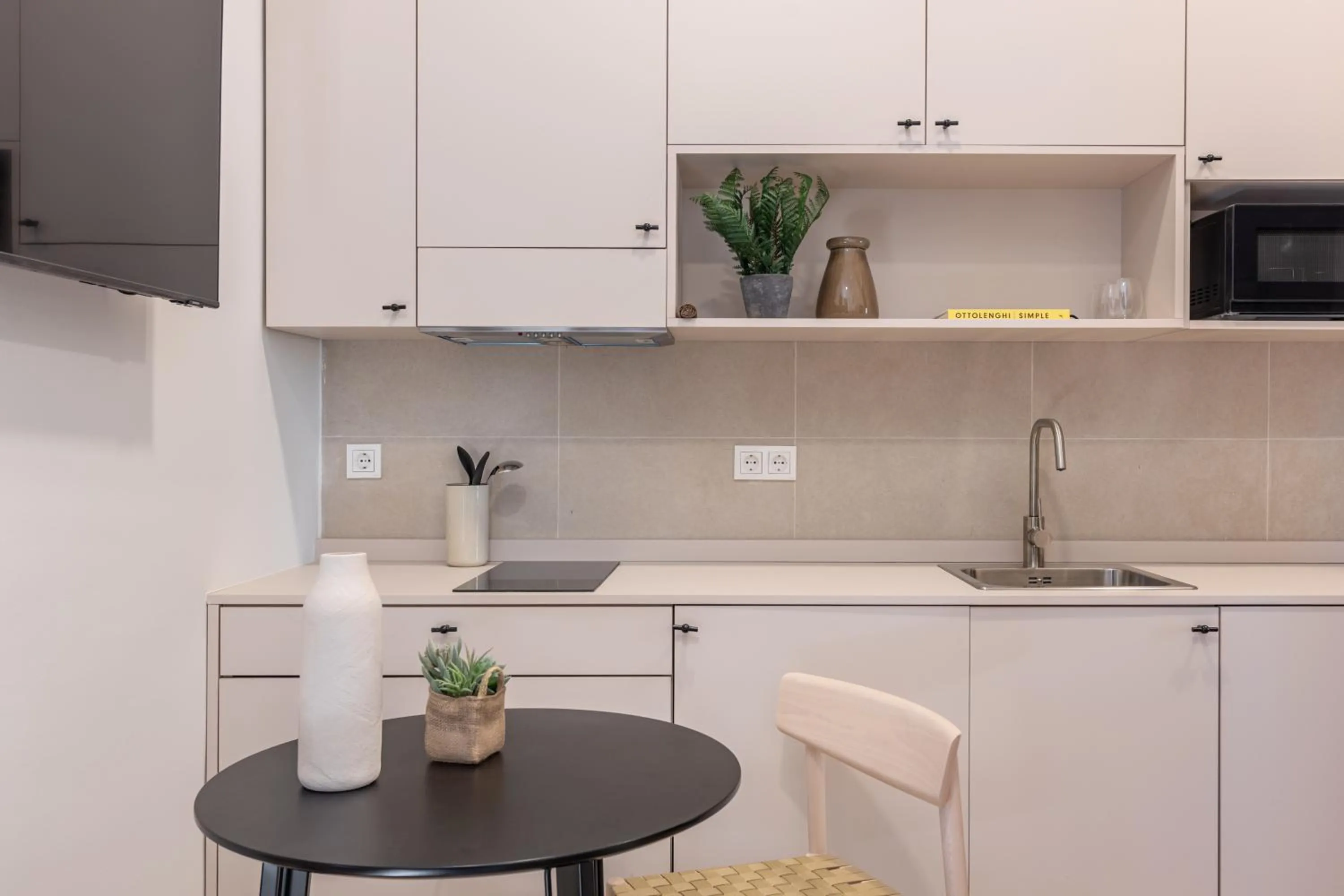 Kitchen or kitchenette in Líbere Málaga la Merced