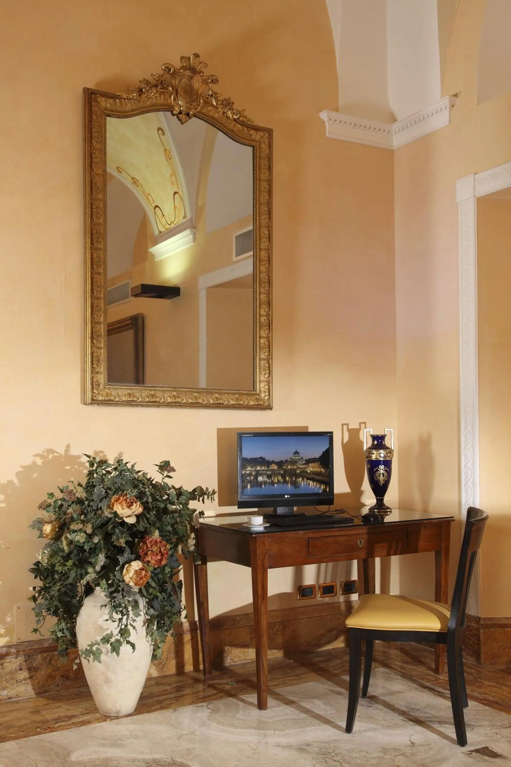 Business facilities in Albergo Ottocento