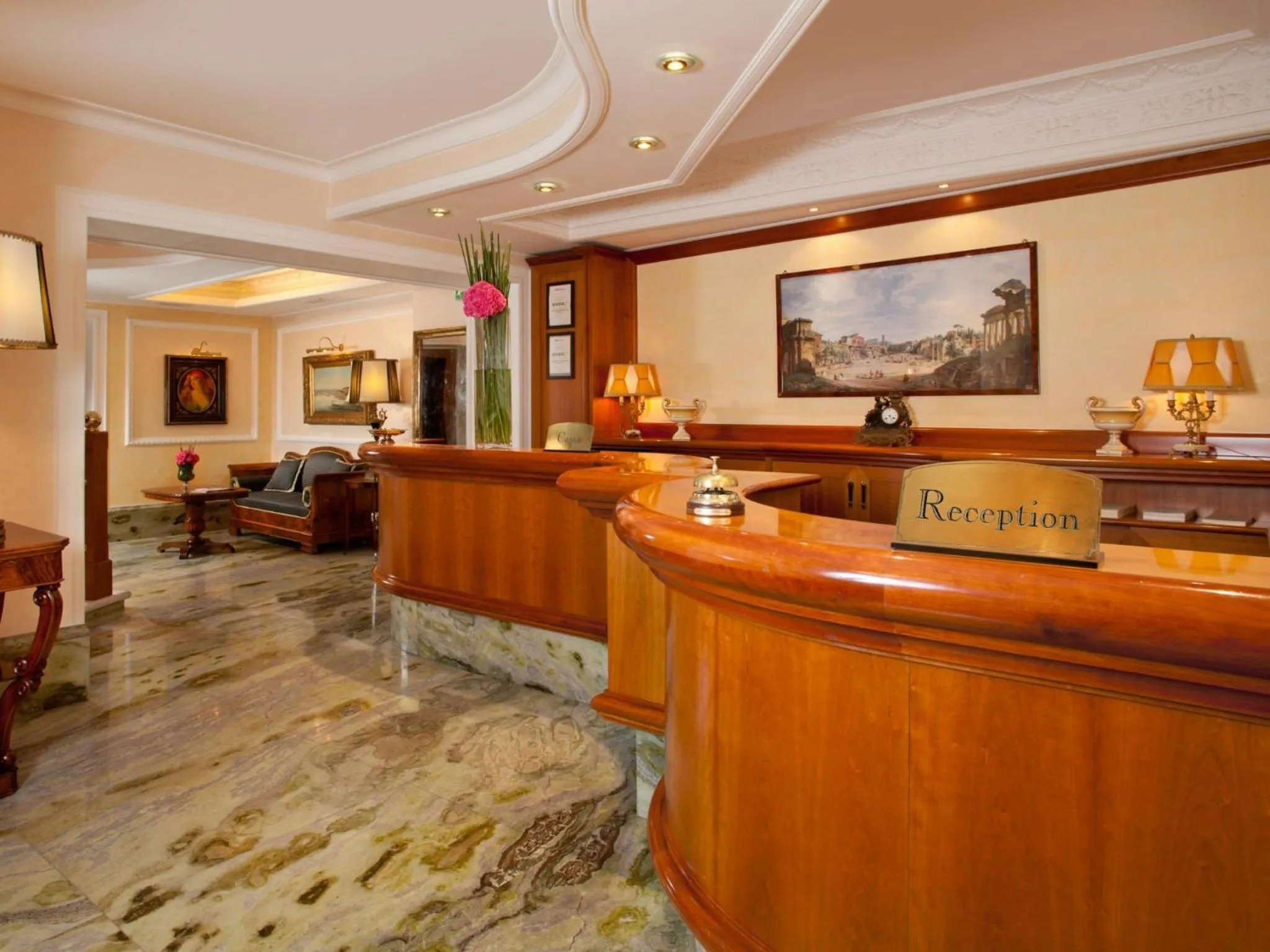 Lobby or reception in Albergo Ottocento