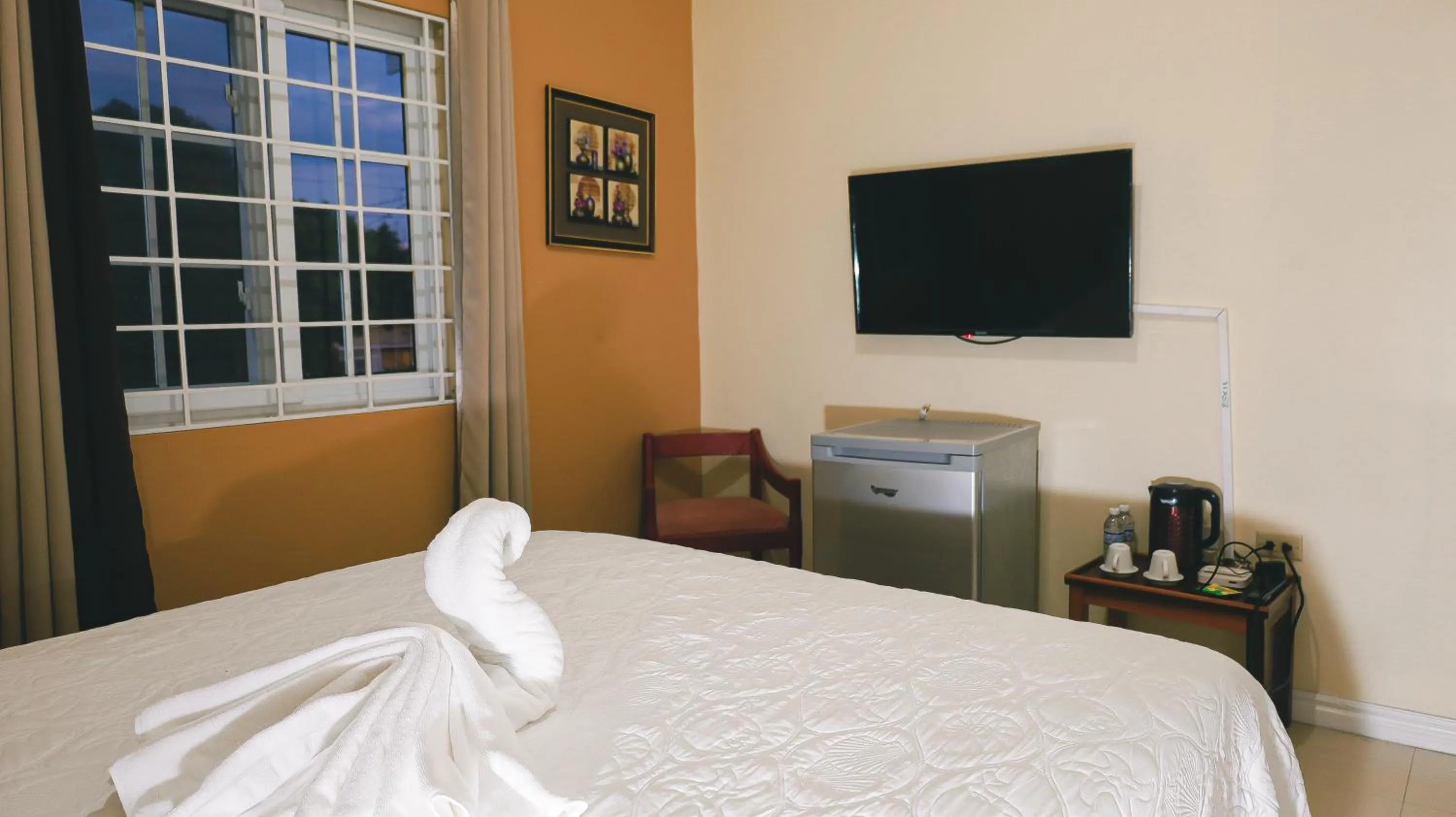 Bed in Incognito Culture Rooms