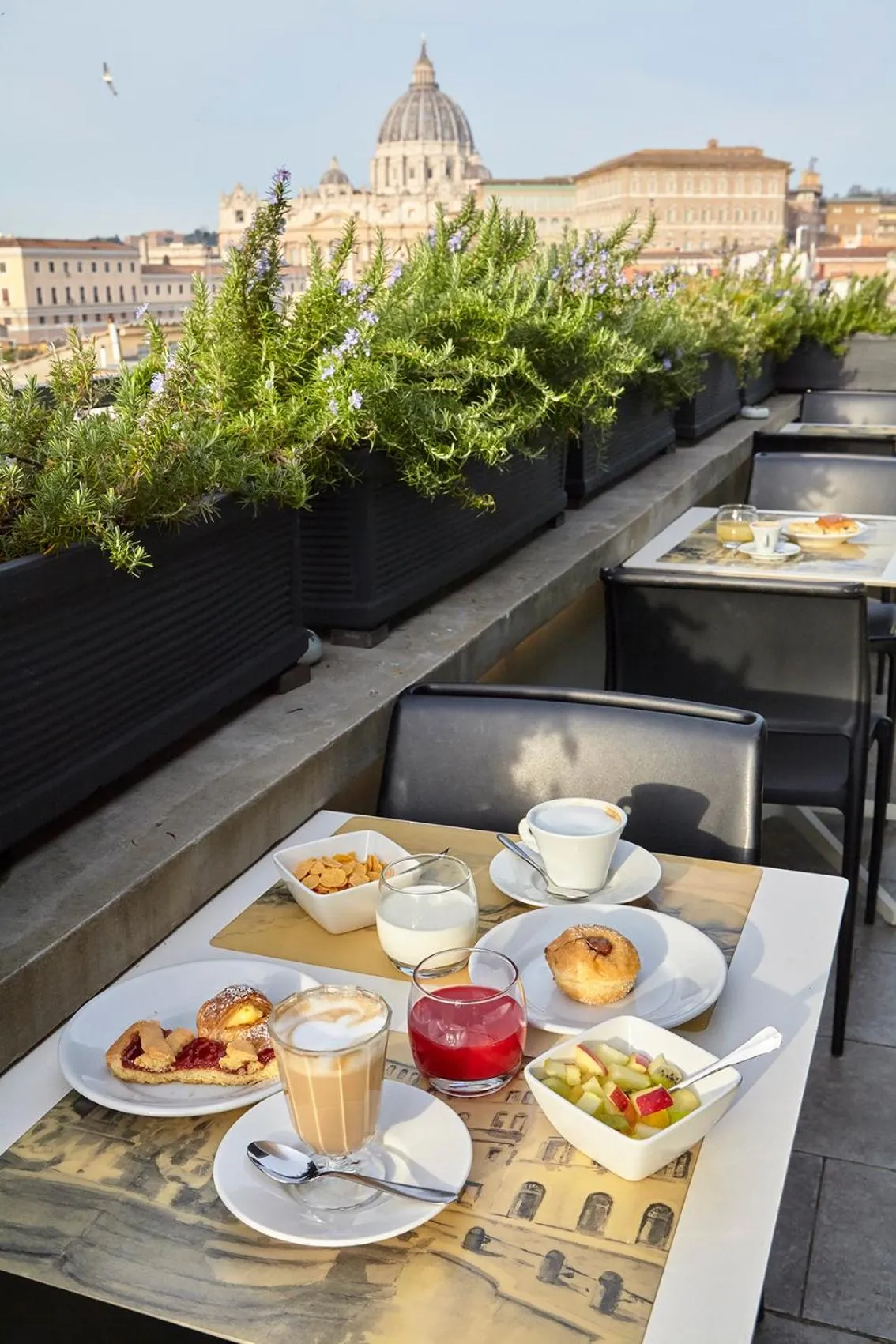 Continental breakfast in Trianon Borgo Pio Aparthotel