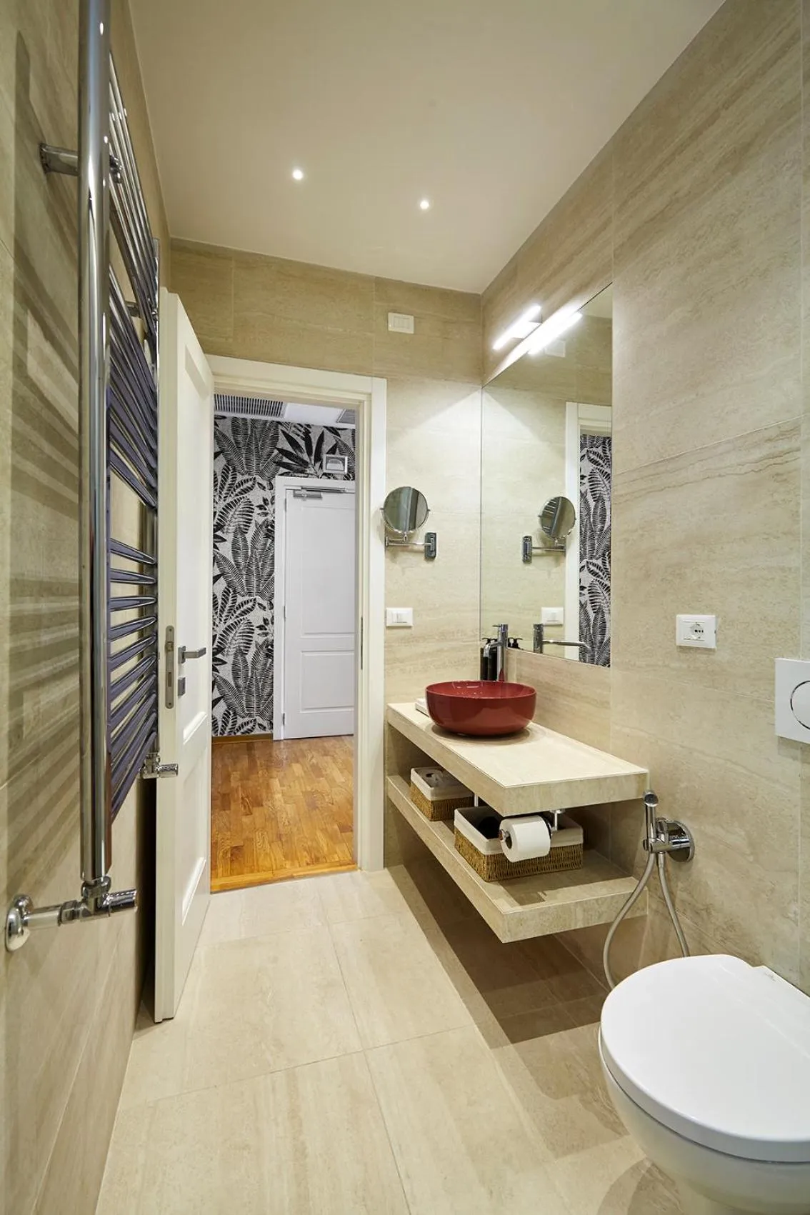 Bathroom in Trianon Borgo Pio Aparthotel