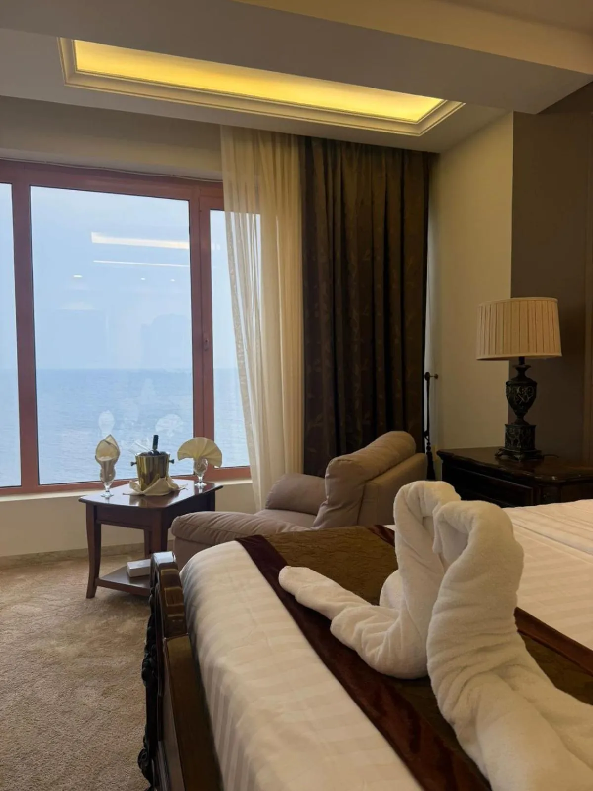 Bed in Al-Borg Al-Watheer Serviced apartments