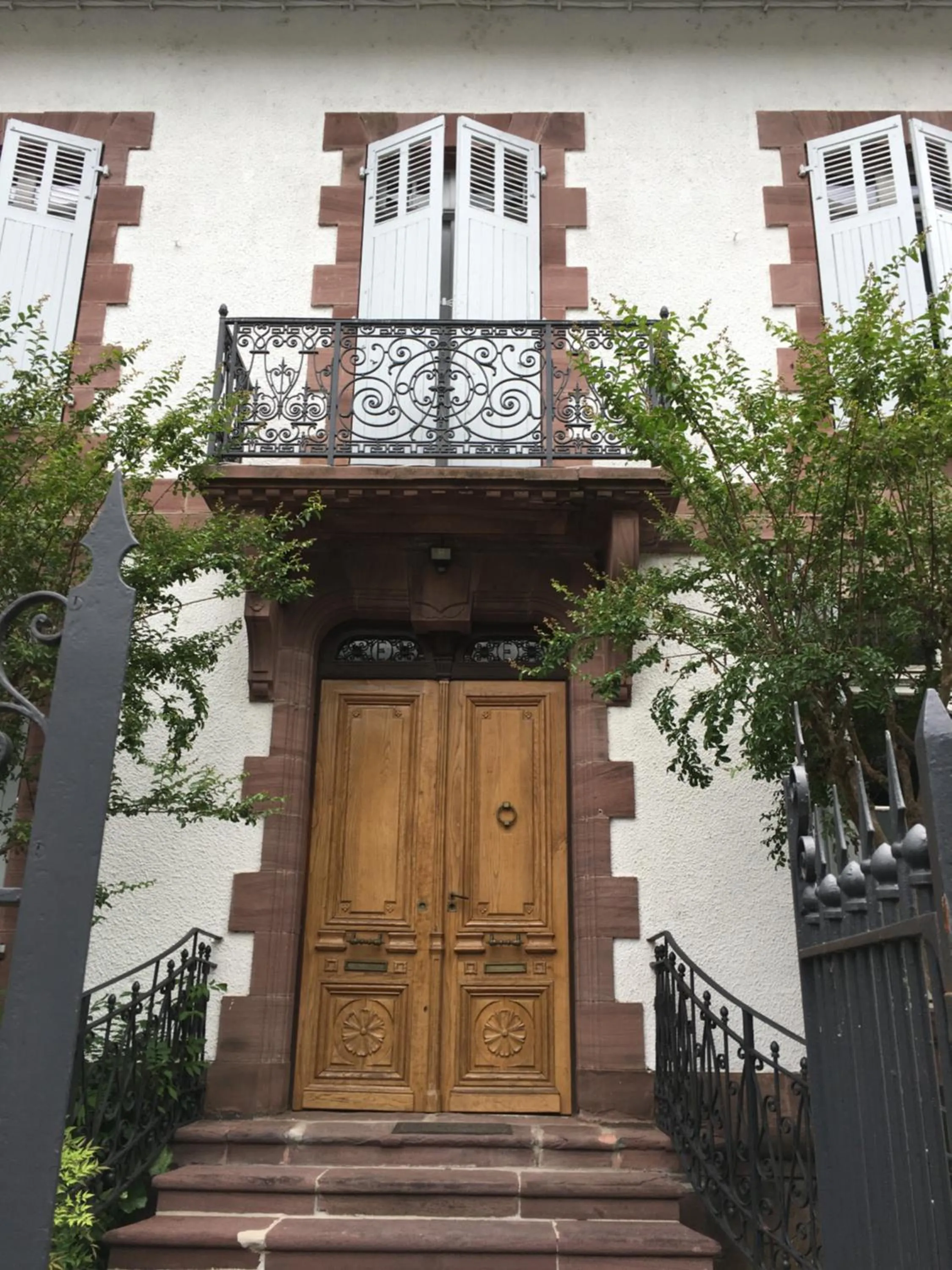 Property building in La Villa Esponda