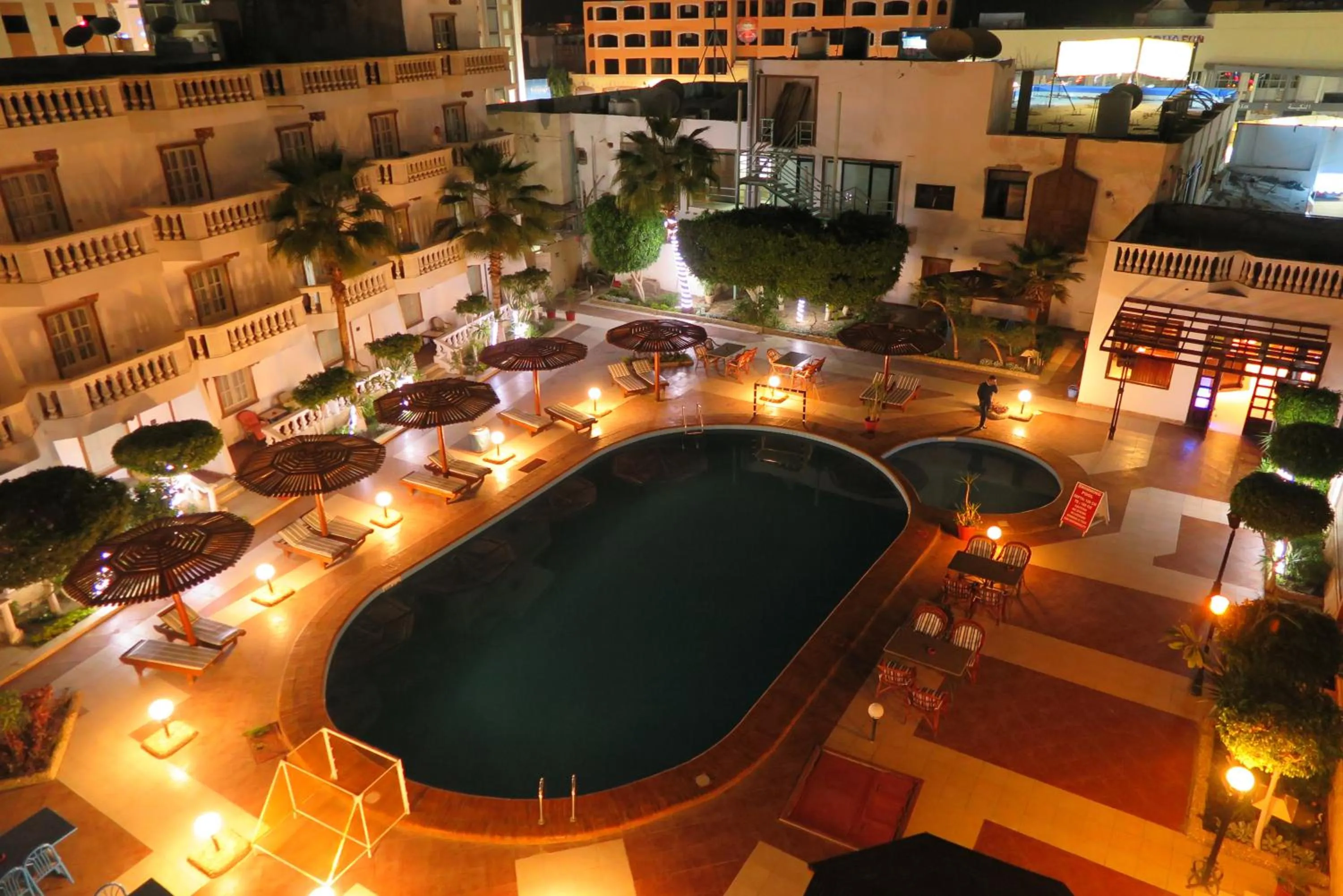 Bird's eye view in Zak Inn