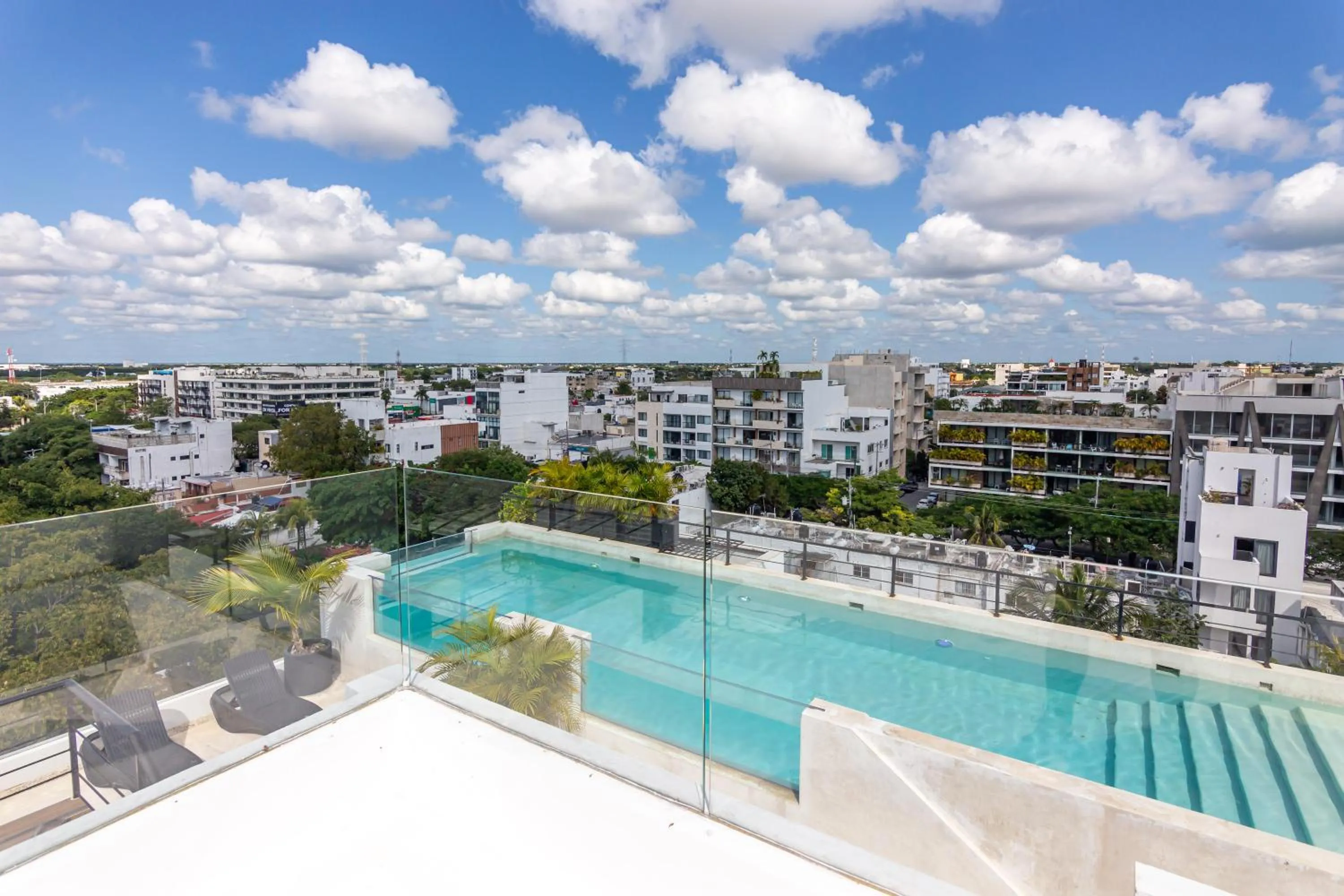 Day in Toh House Luxury by Boutique Apartments MX