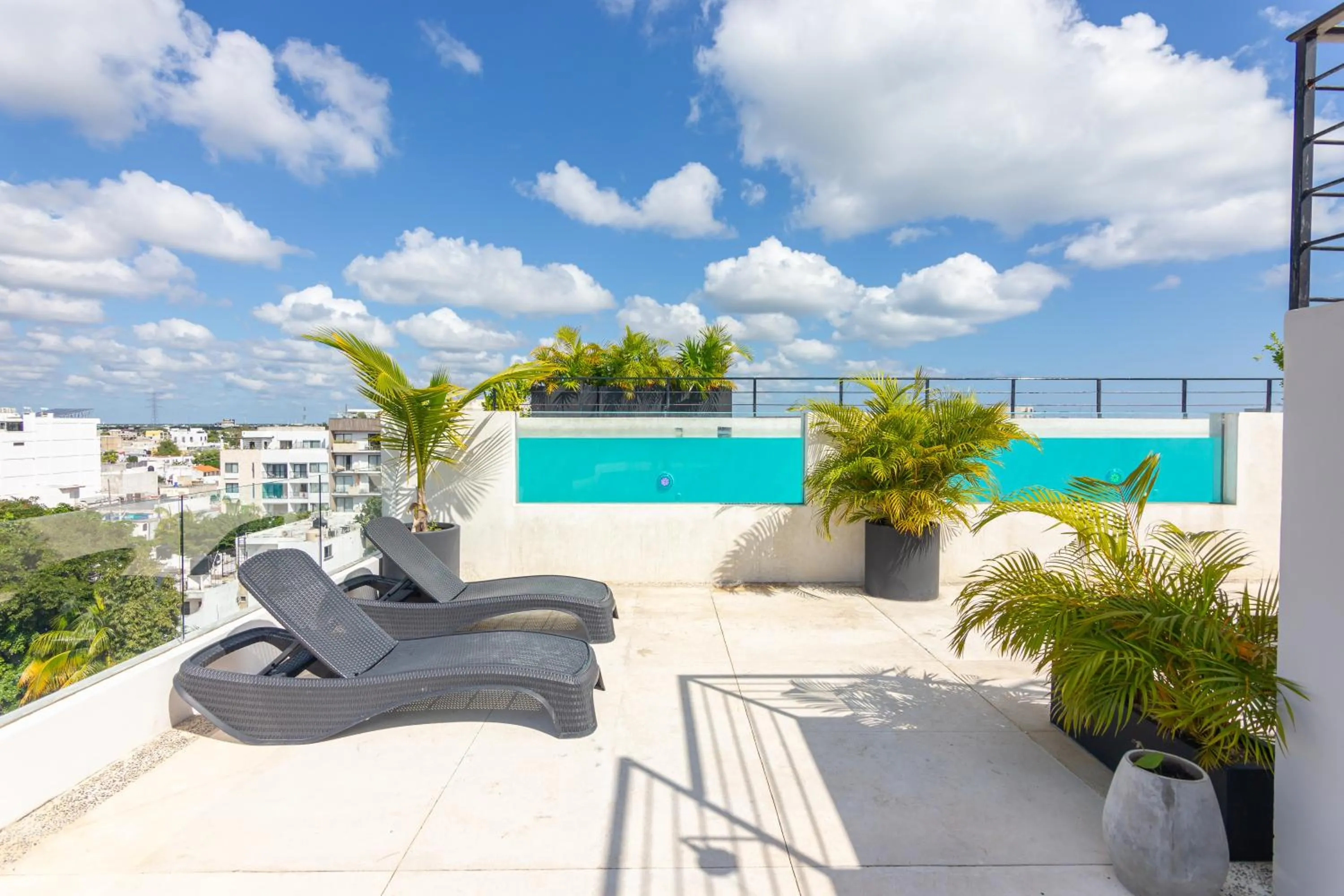 Patio in Toh House Luxury by Boutique Apartments MX