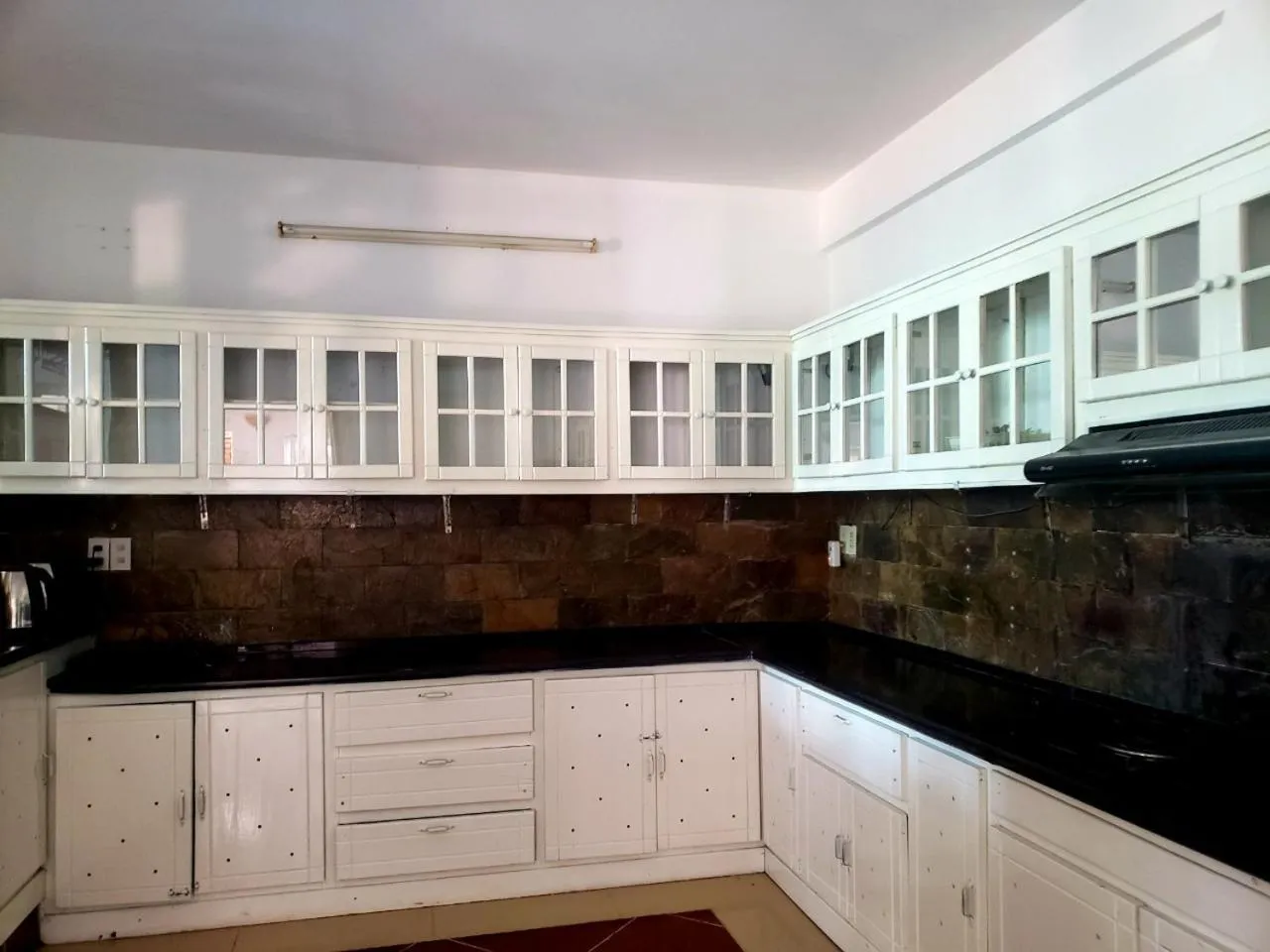 Communal kitchen in Golden Star Villa Hue