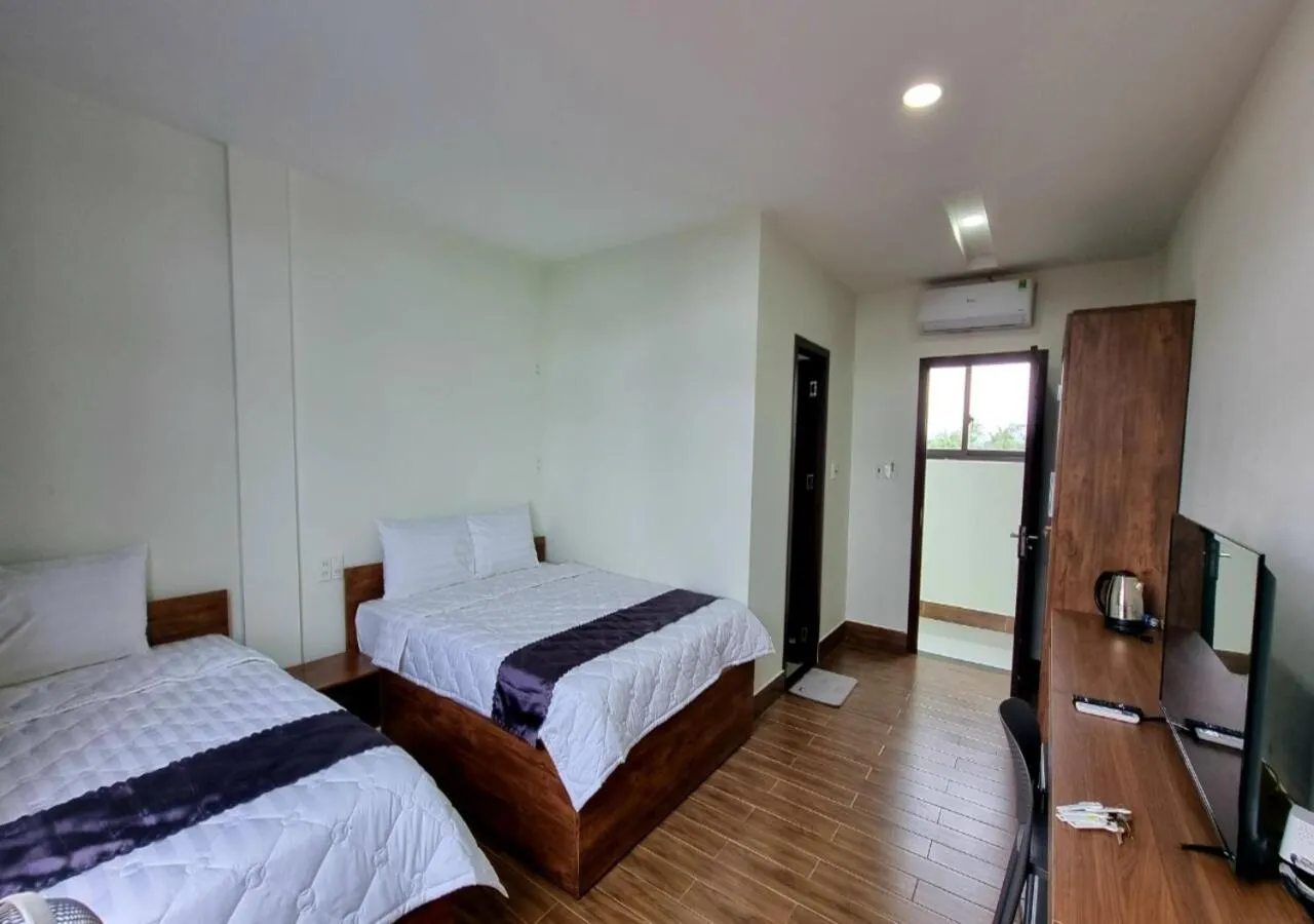 Bedroom, Bed in Golden Star Villa Hue