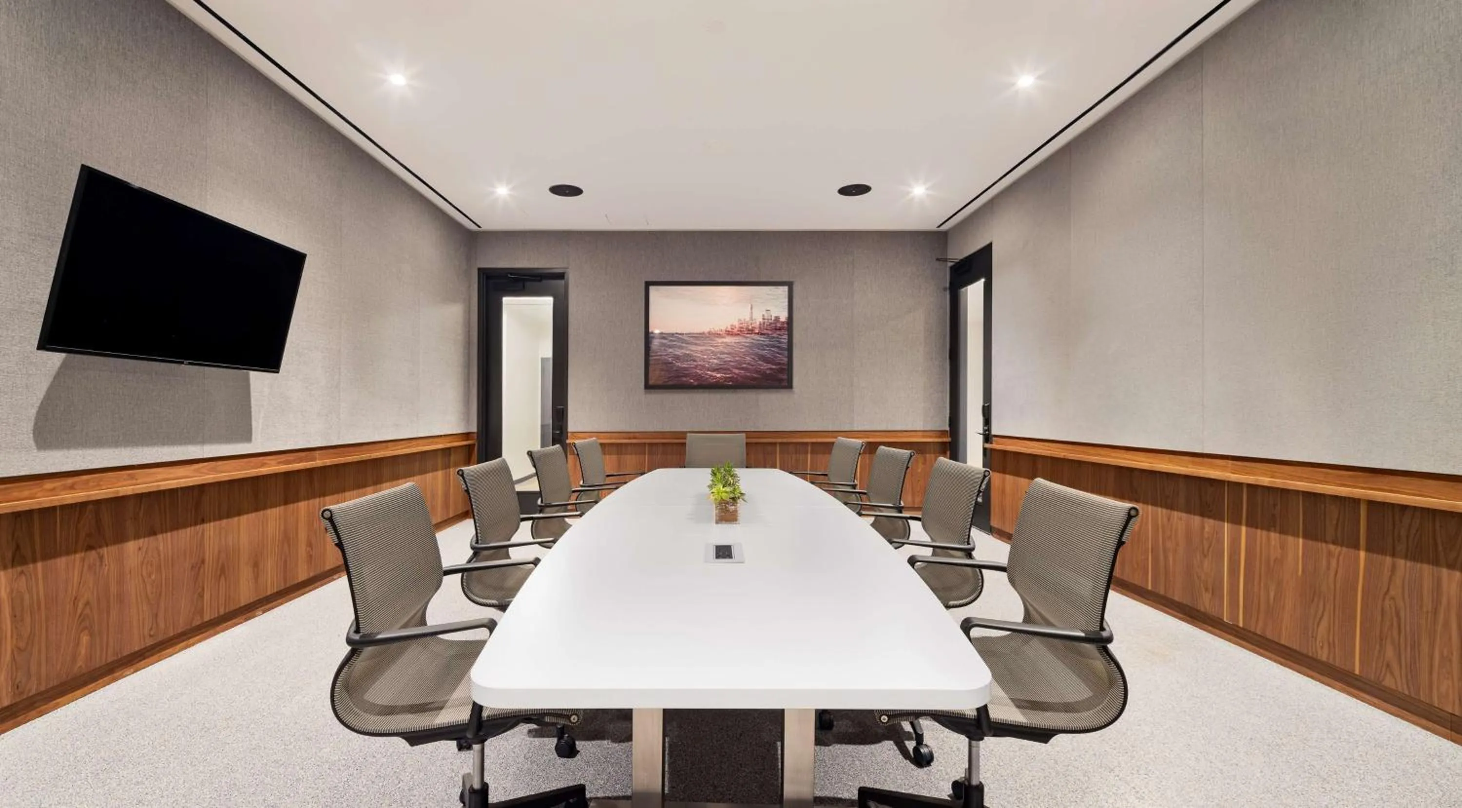Meeting/conference room in Grayson Hotel
