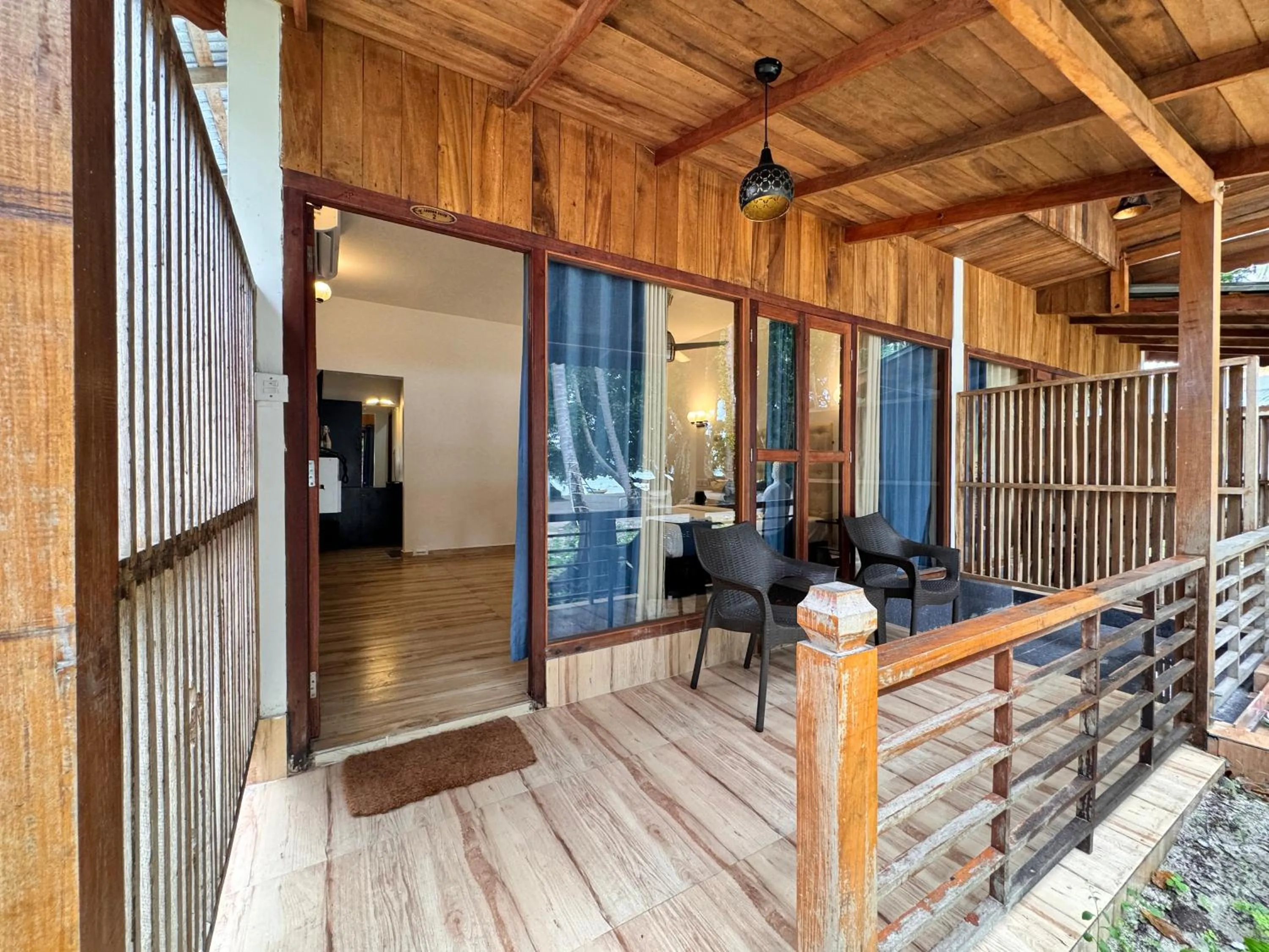 Seating area in Lemon Grass Resort & Spa