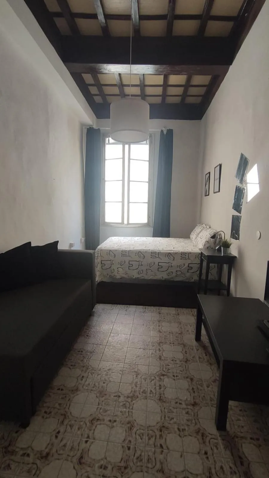 TommyRoom