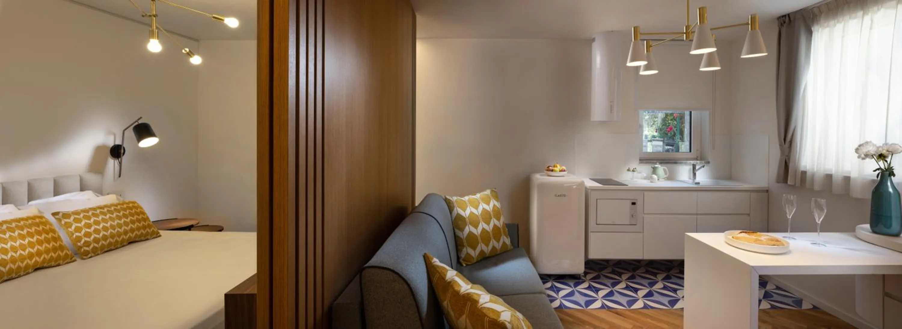 Living room, Bed in Casa Giafari