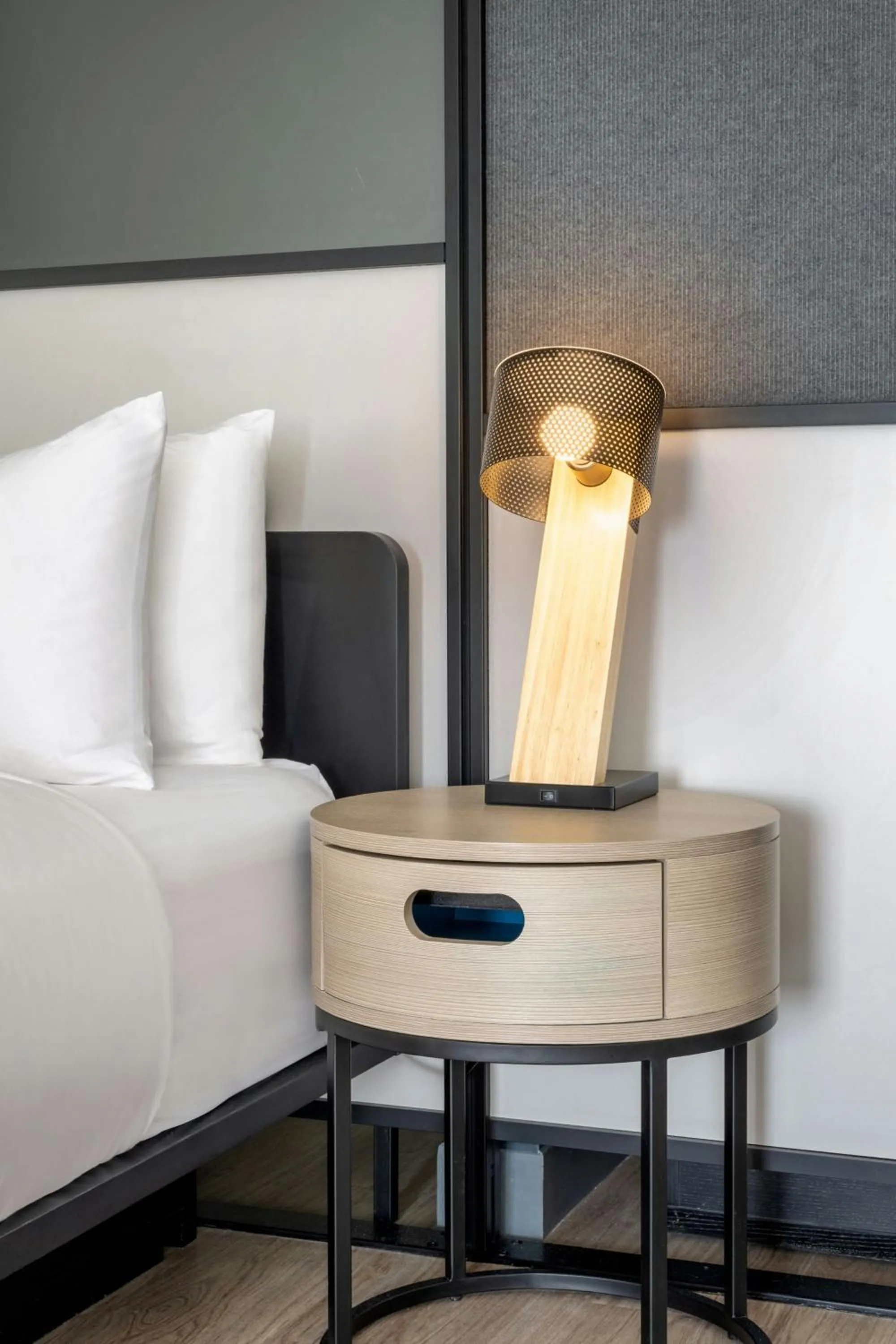 Photo of the whole room in Aloft Florence