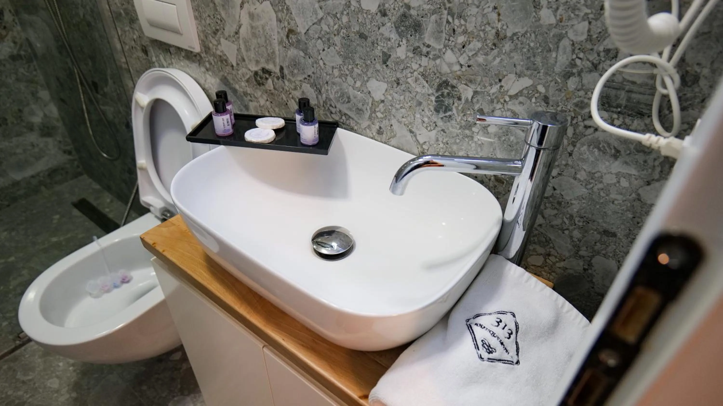 Bathroom in 313 Villa City Center