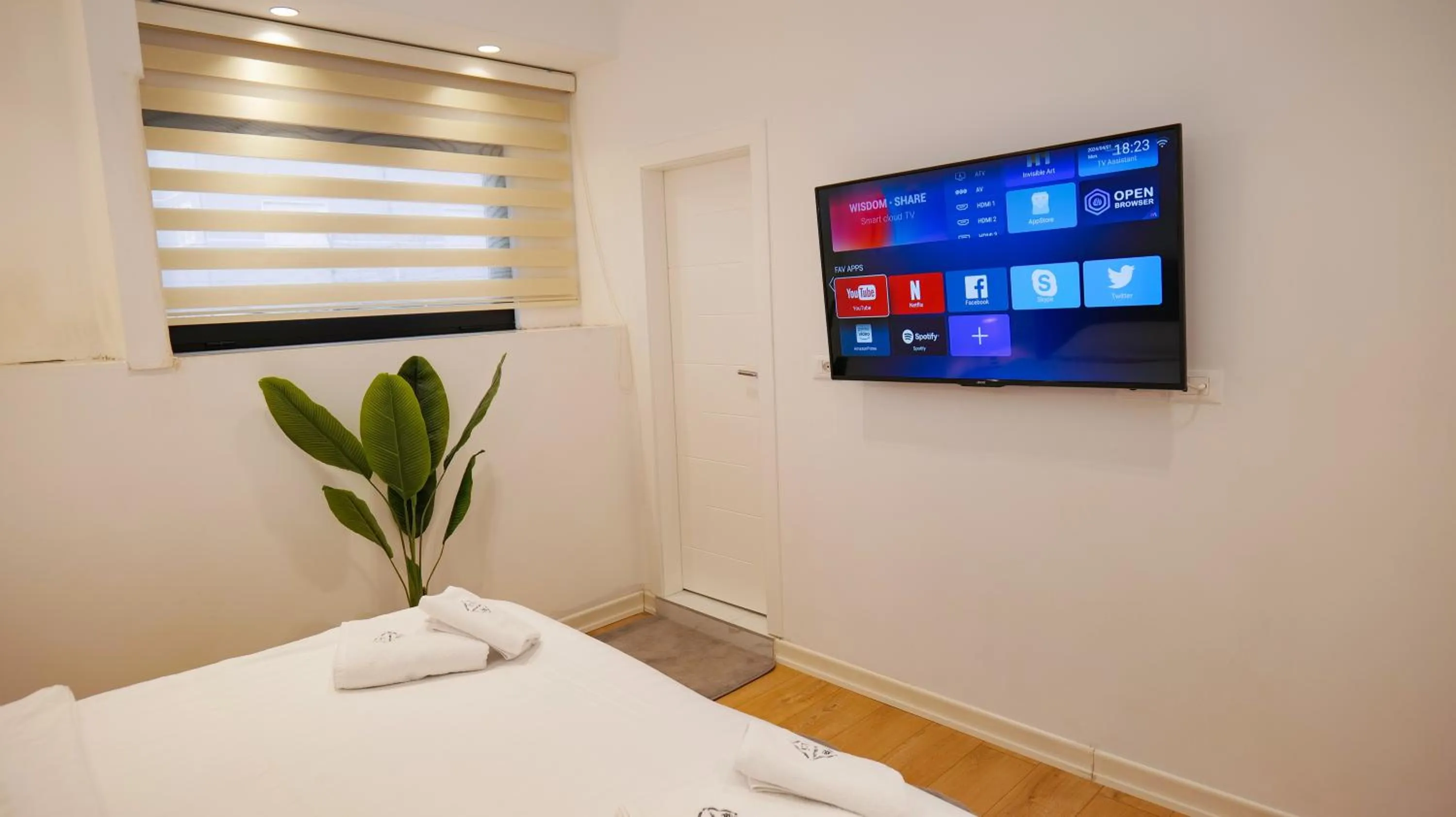 Bed in 313 Villa City Center