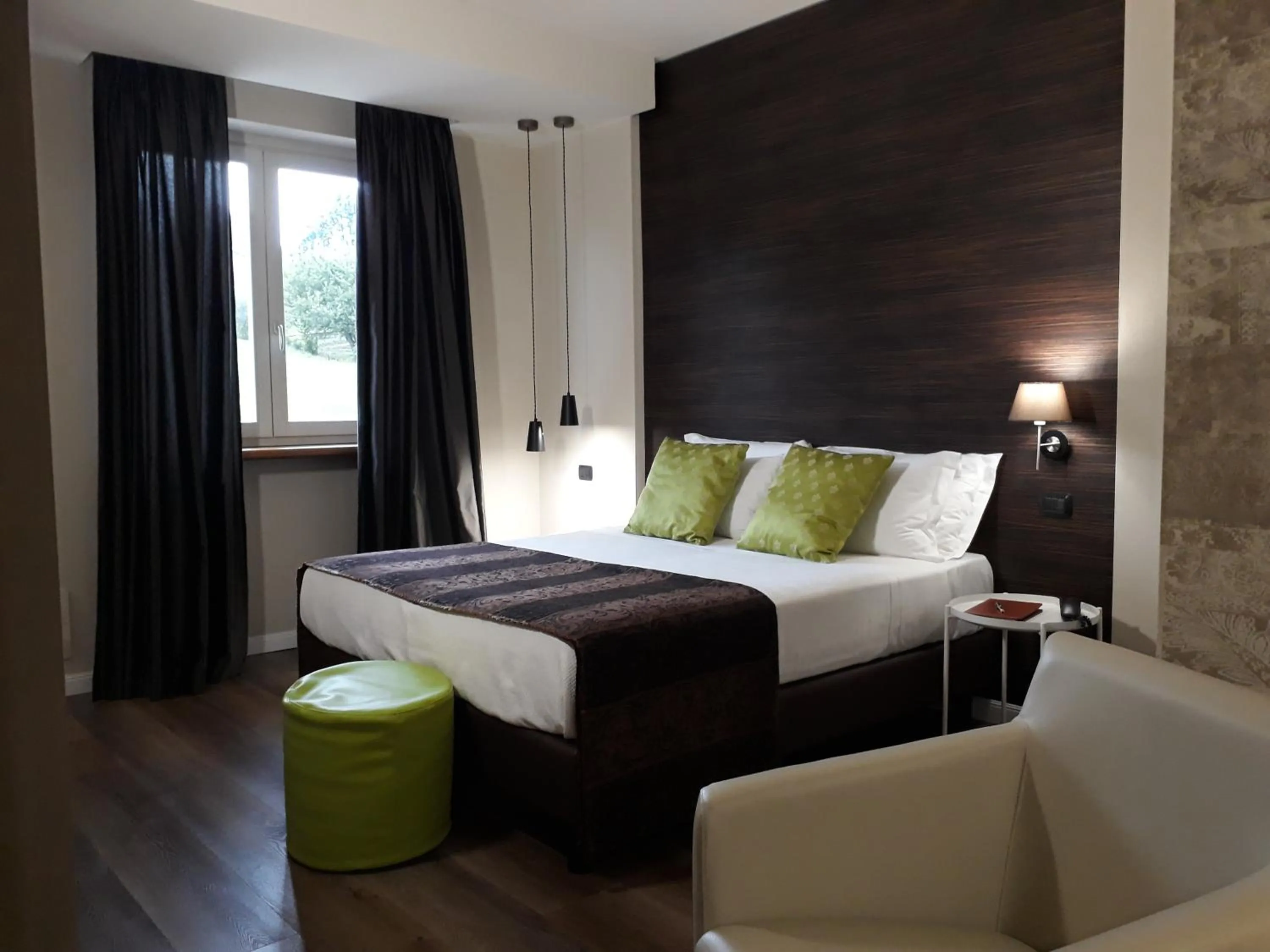 Bed in Resort Limax Acis