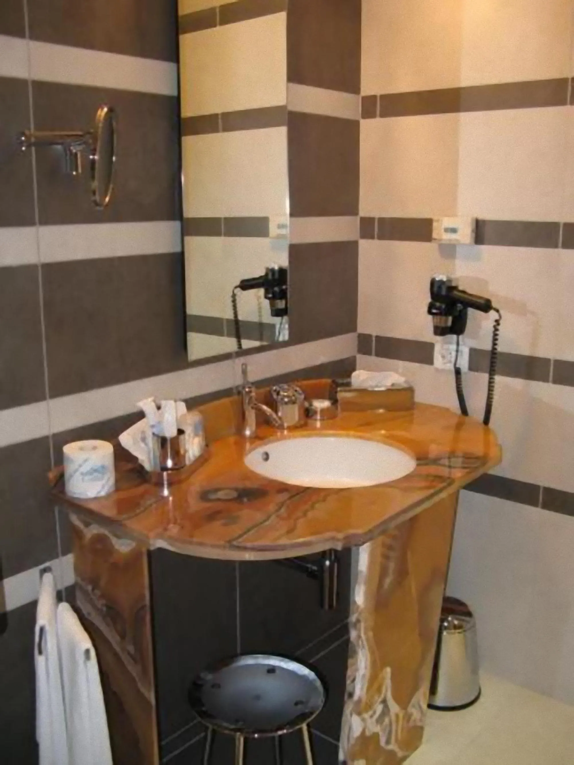 Bathroom in Albergo Del Lago