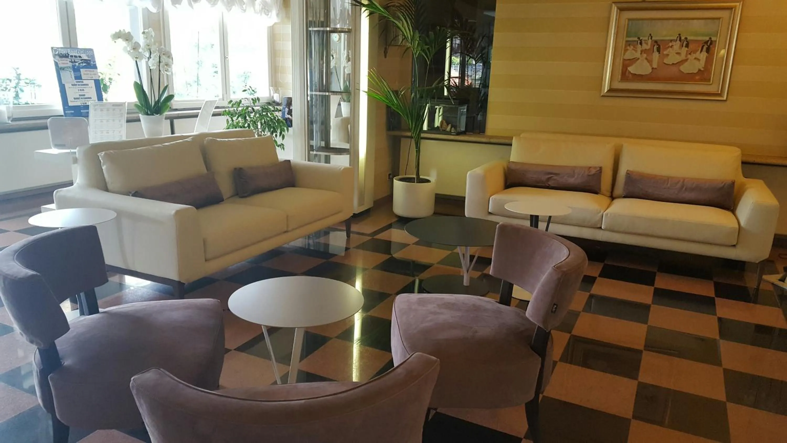 Lobby or reception in Albergo Del Lago