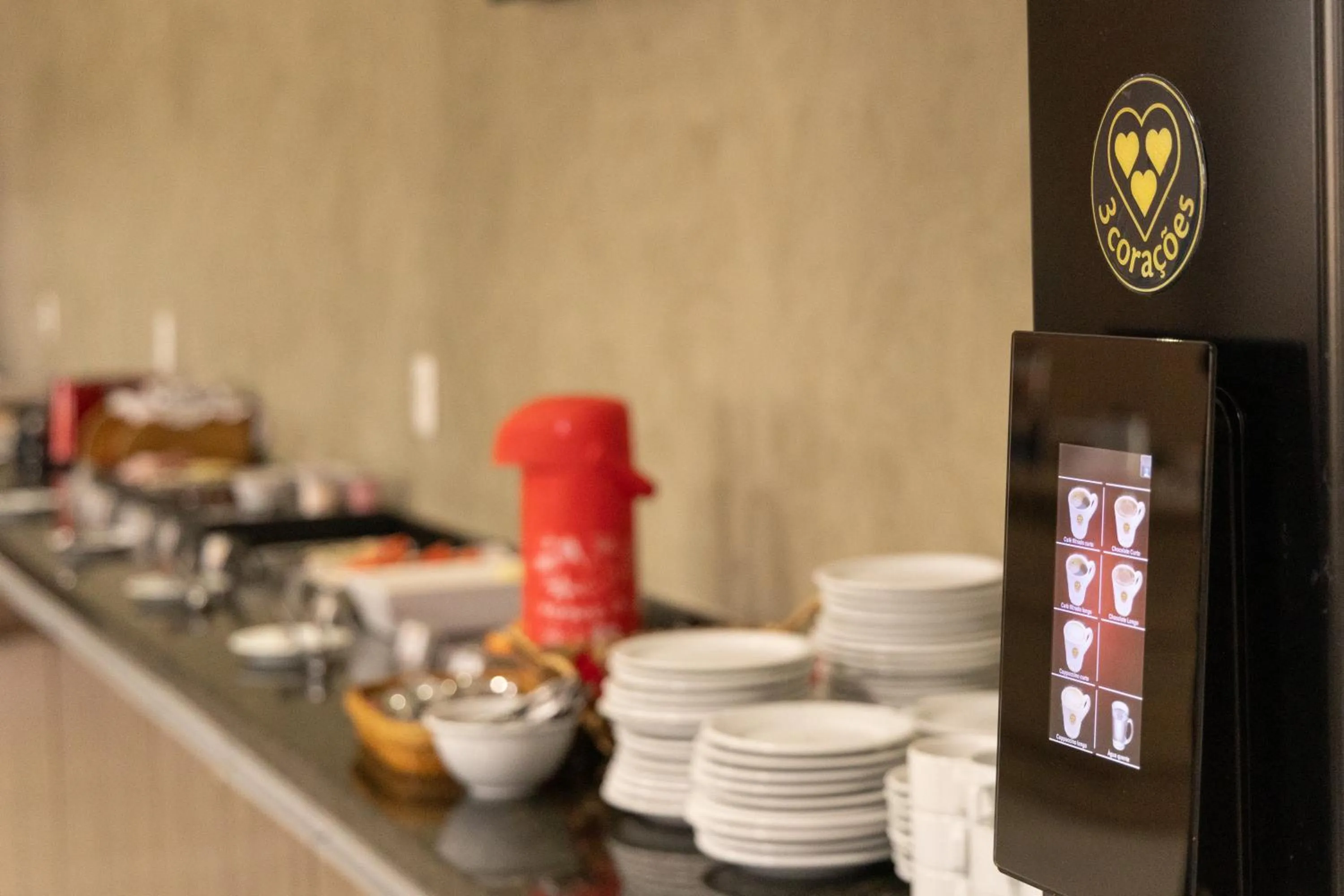 Food and drinks in Tezla Hotel