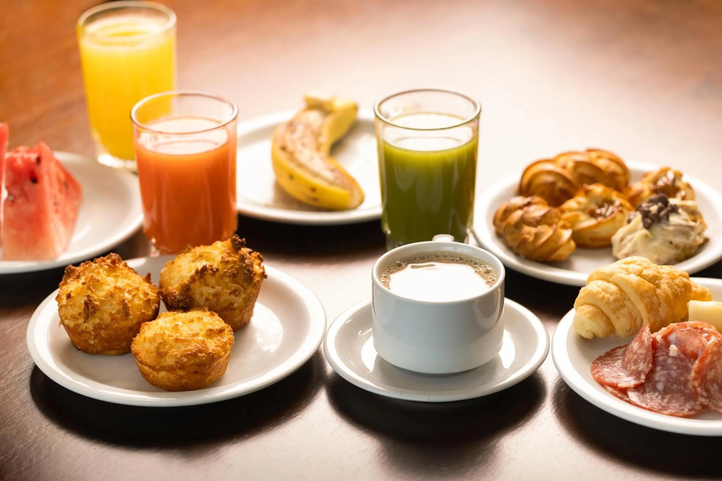 Food and drinks in Tezla Hotel