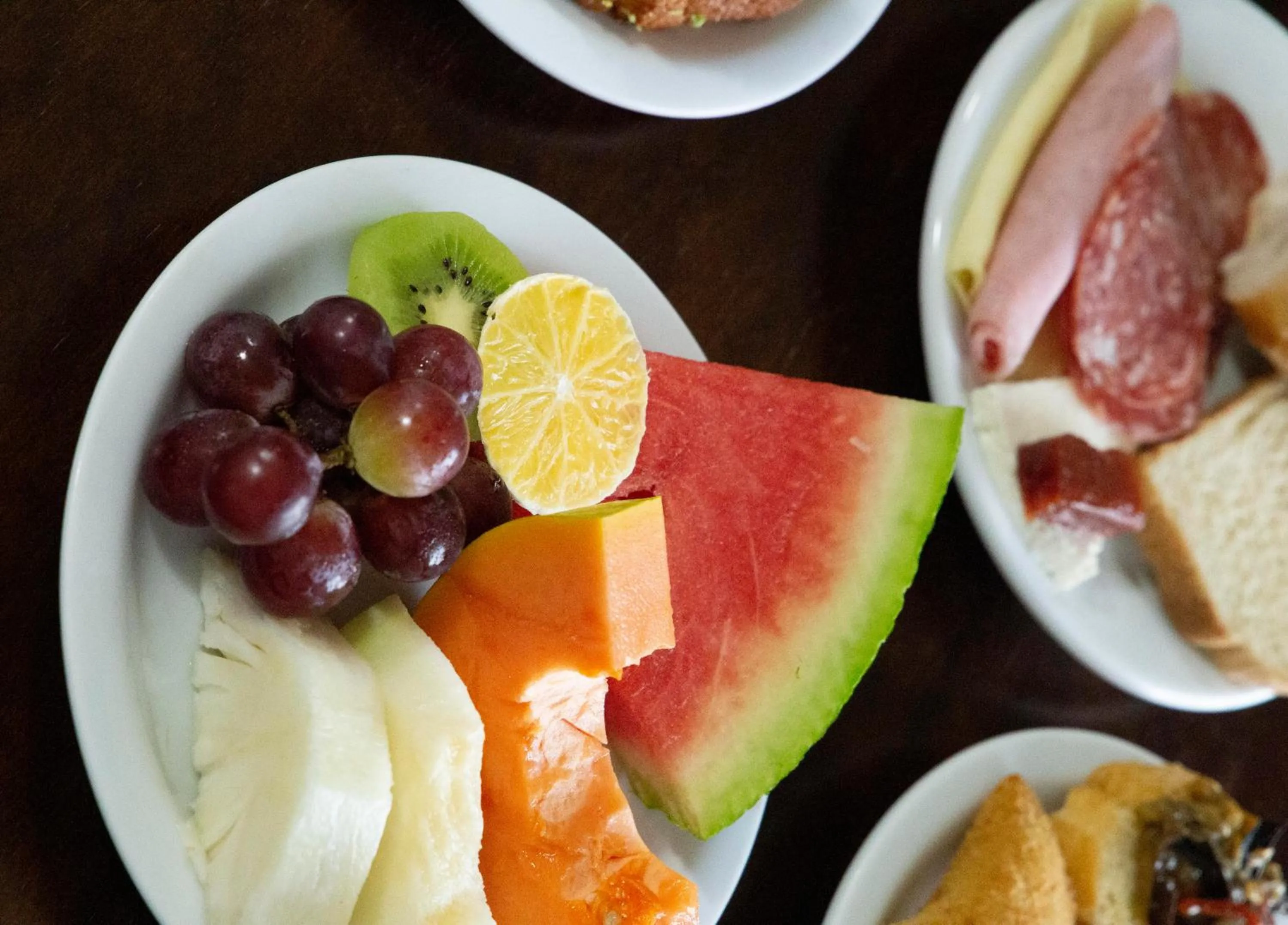 Food and drinks in Tezla Hotel