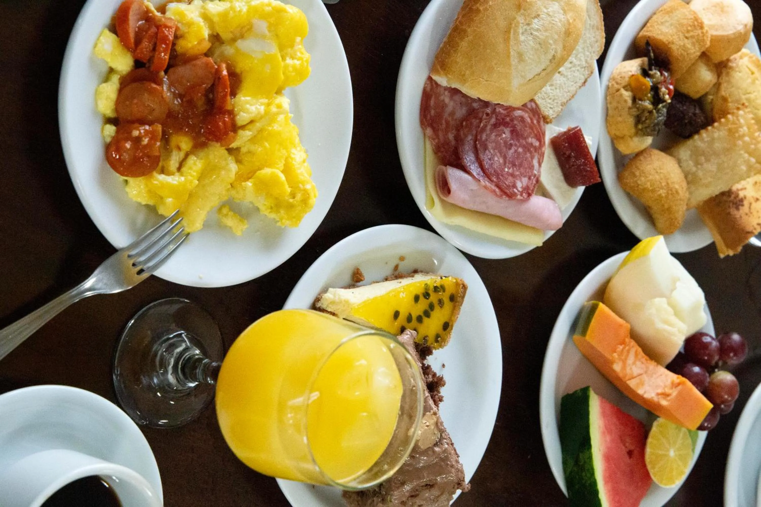 Food and drinks in Tezla Hotel