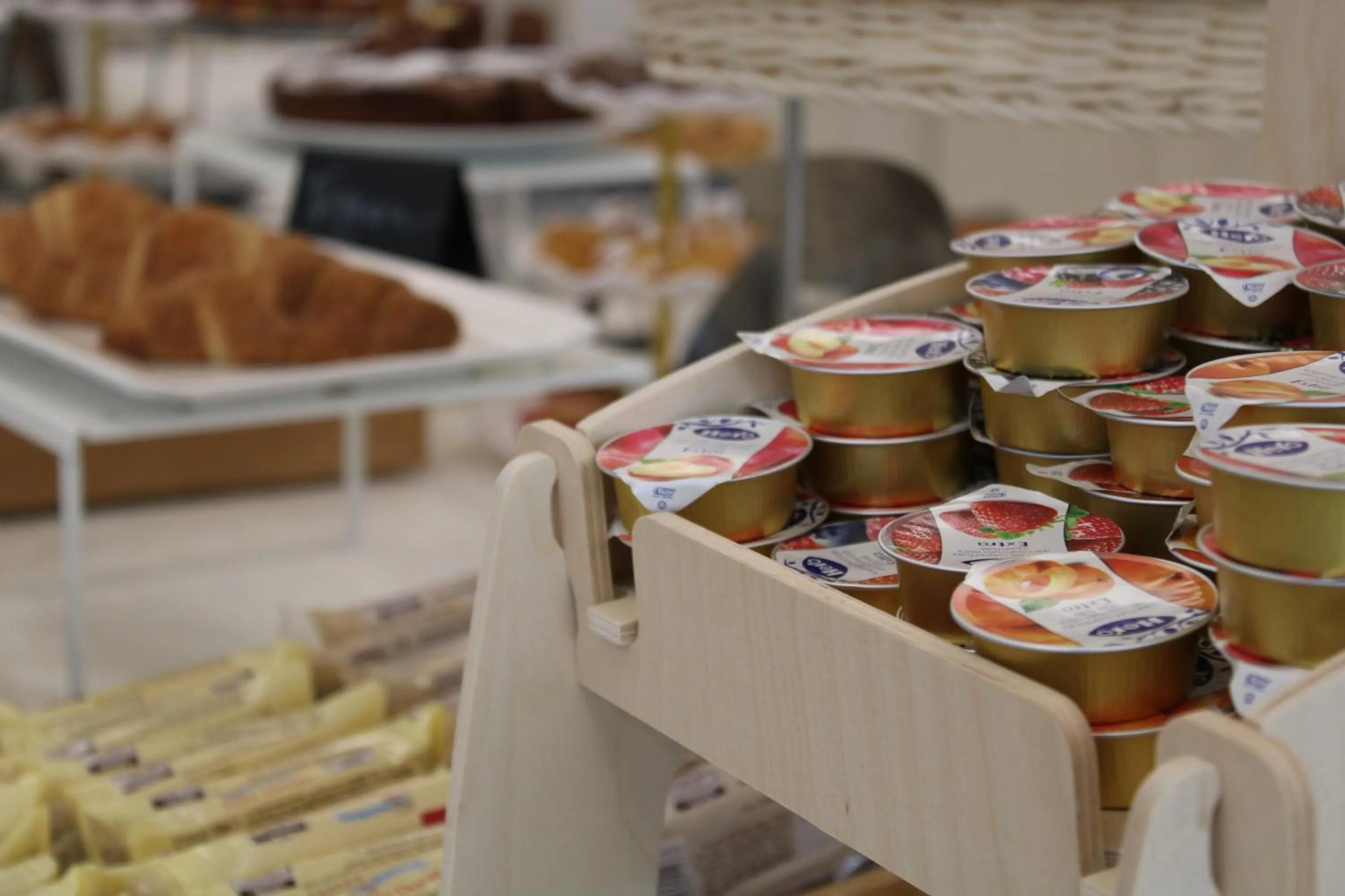 Breakfast in Hotel Royal Plaza