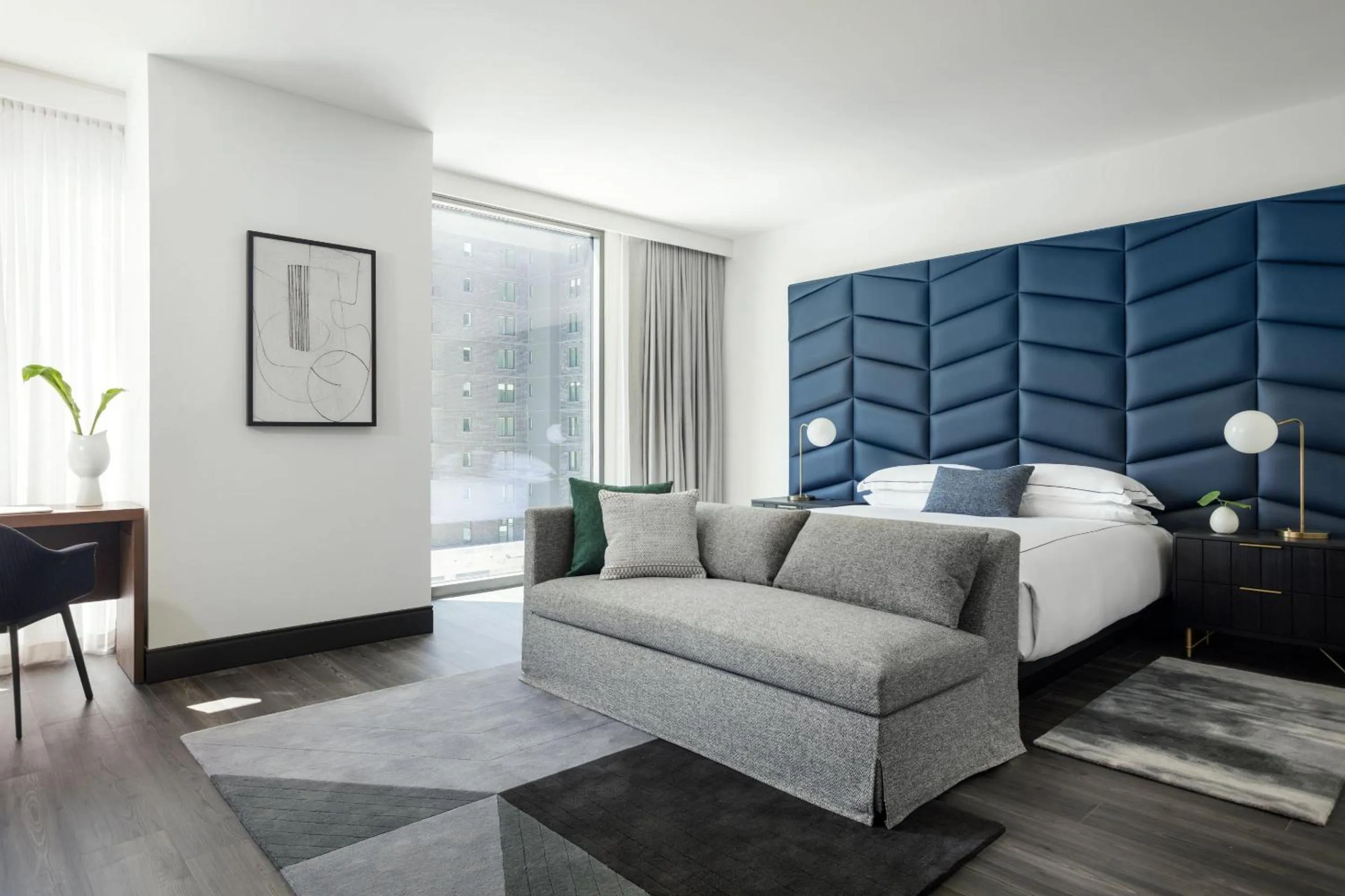 Photo of the whole room, Bed in Kimpton Shane Atlanta by IHG