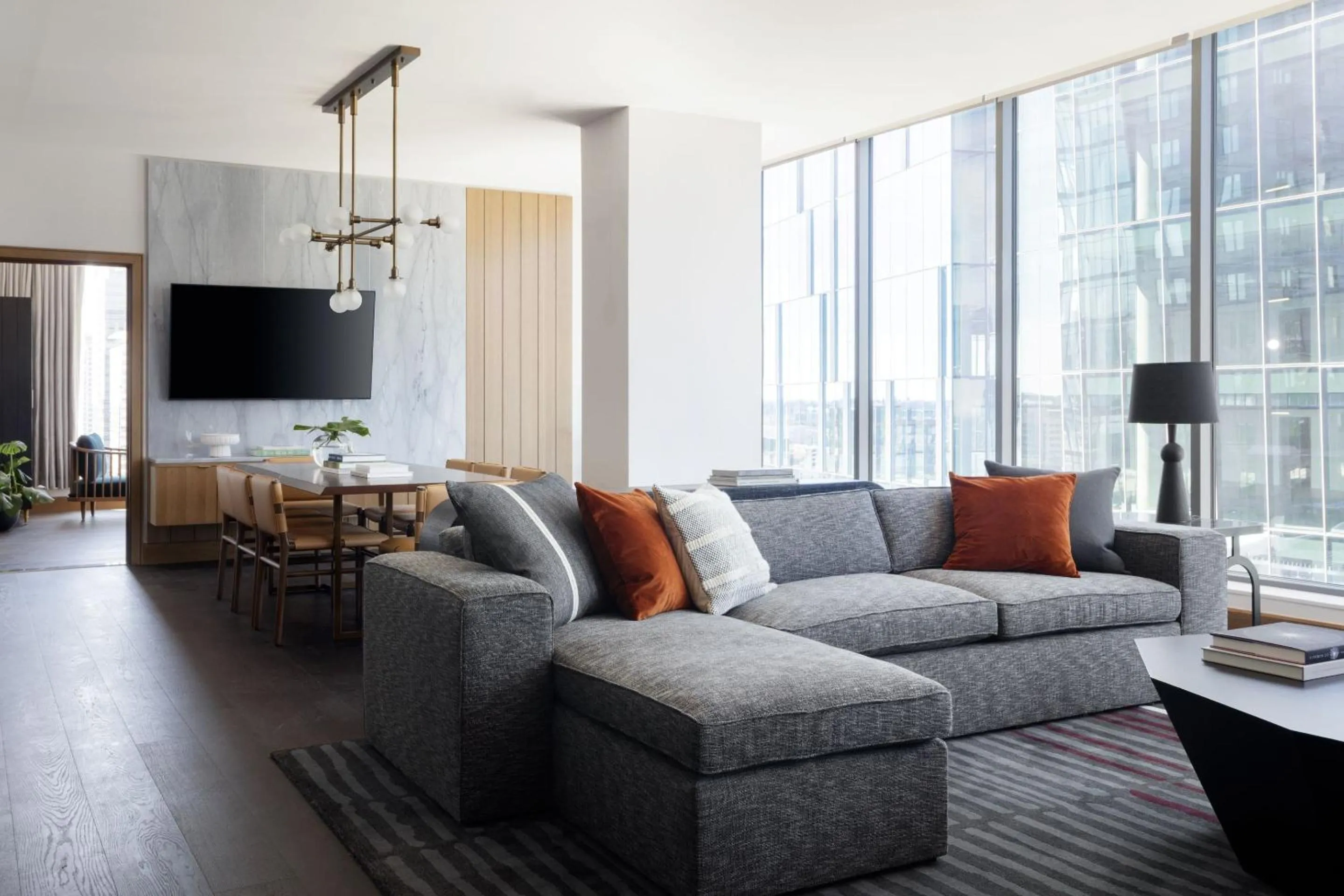 Photo of the whole room in Kimpton Shane Atlanta by IHG