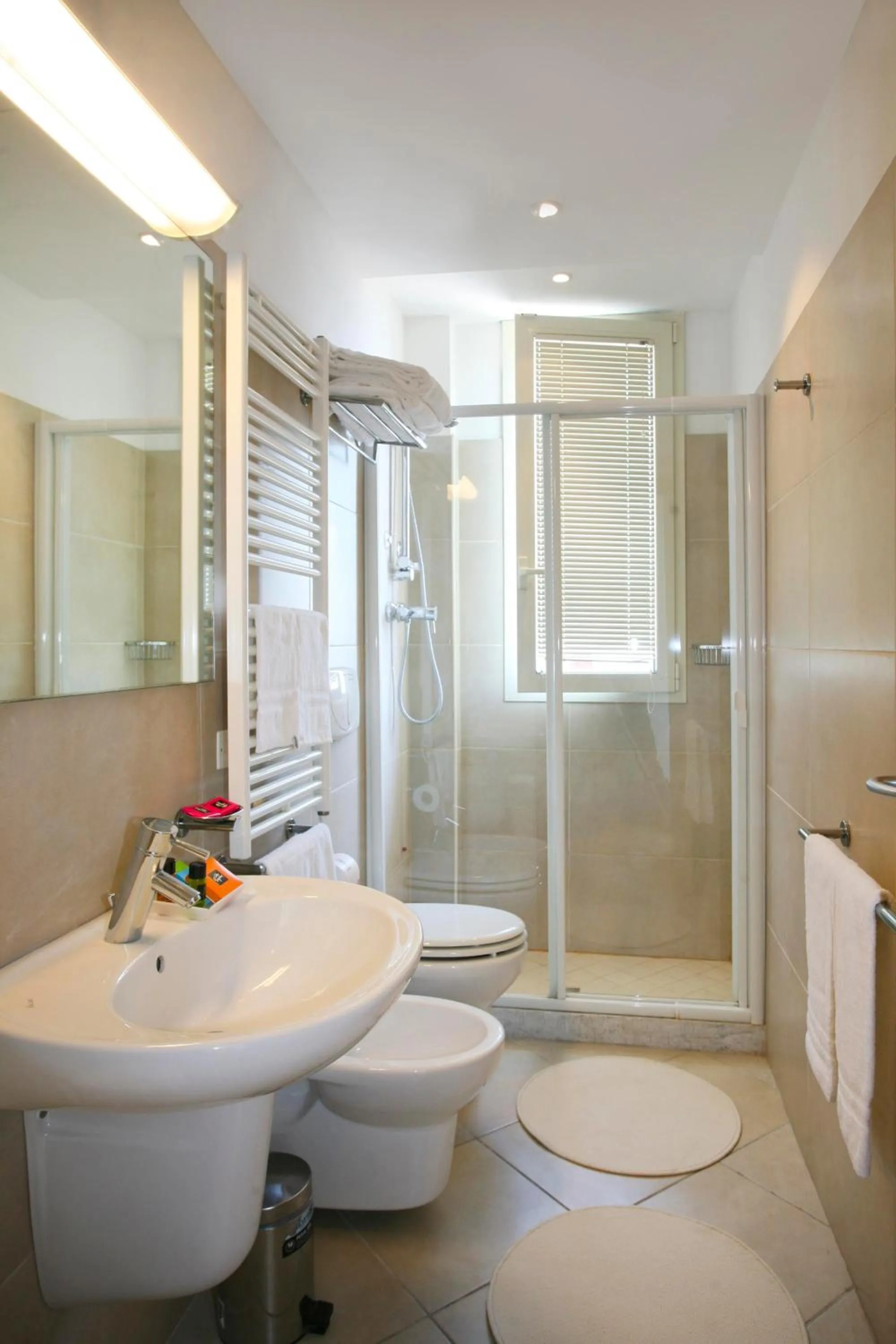 Bathroom in Residence T2
