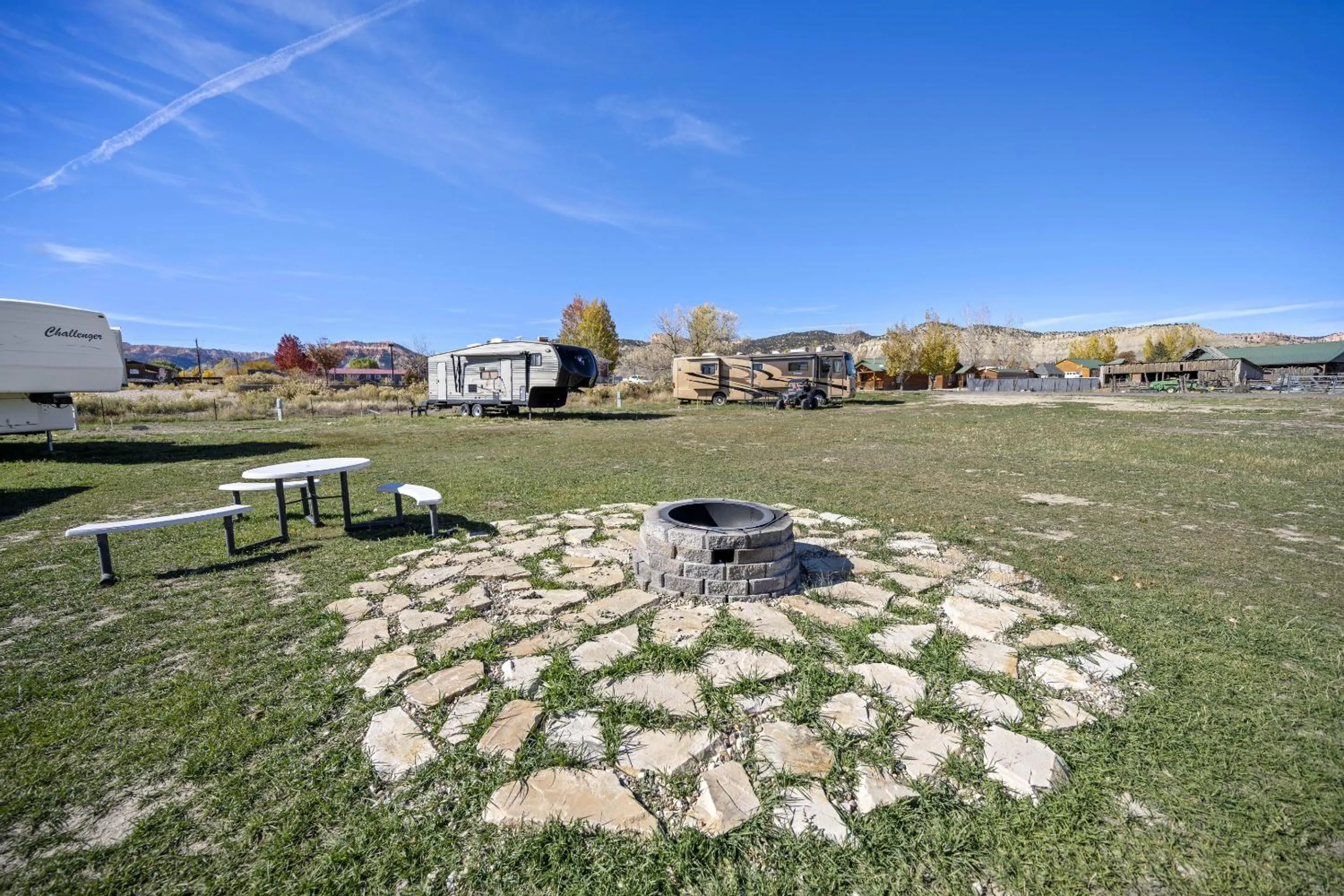 Property building in Bryce Canyon Log Cabins