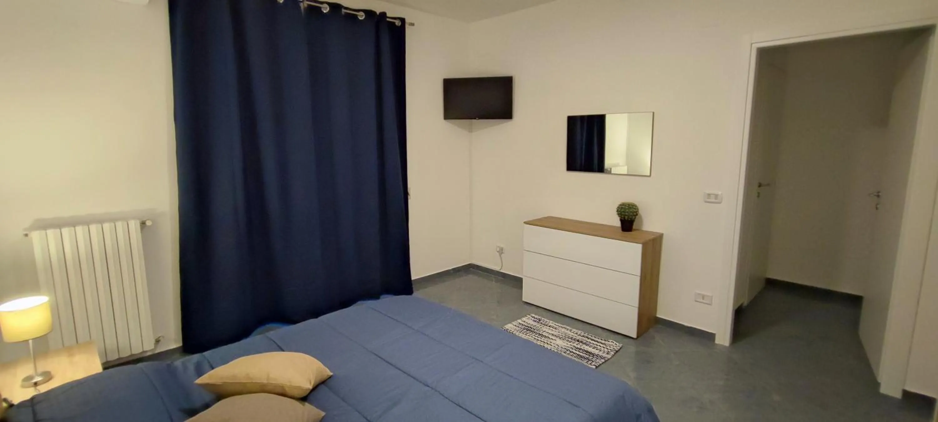 TV and multimedia, Bed in Bed & Breakfast La Posada