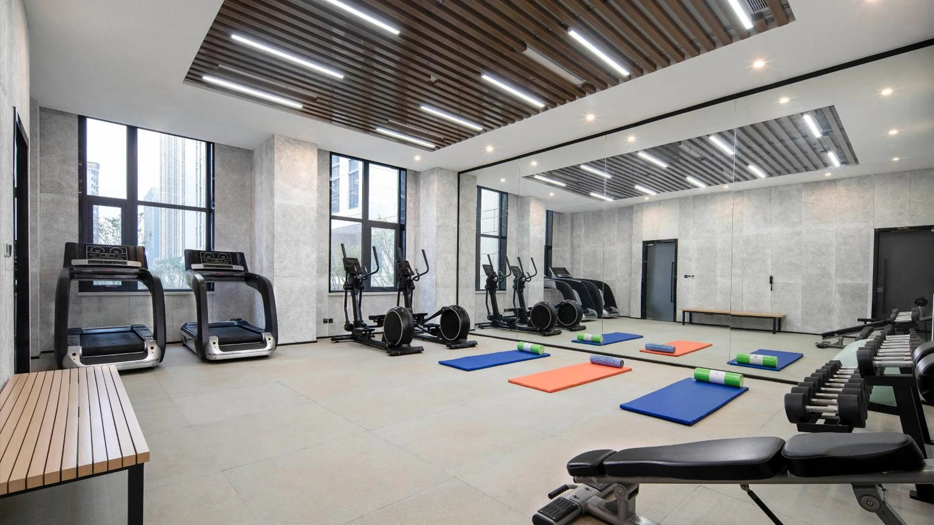Fitness centre/facilities in Holiday Inn Express Chengdu Tianfu Airport Zone by IHG