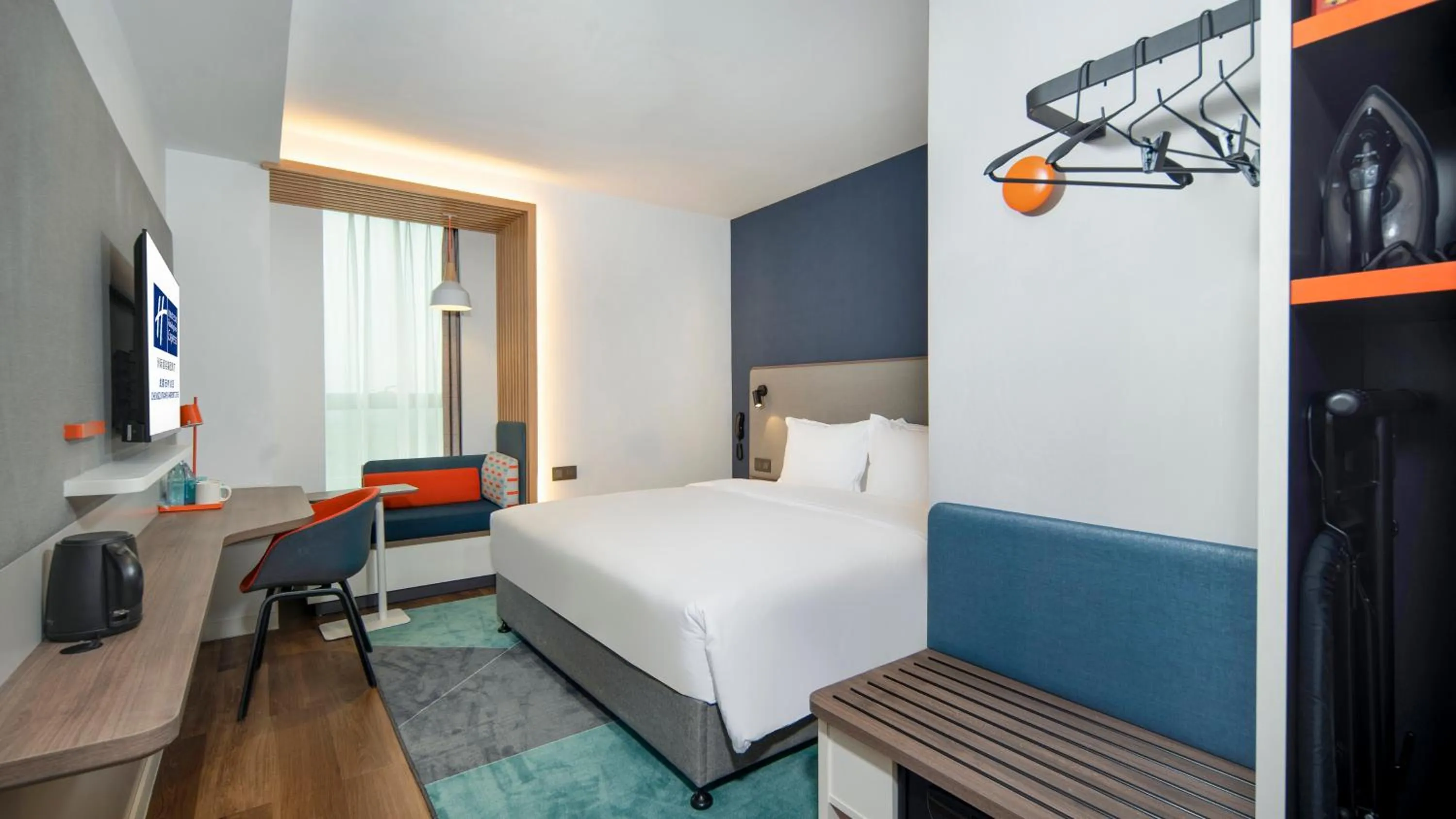 Bed in Holiday Inn Express Chengdu Tianfu Airport Zone by IHG