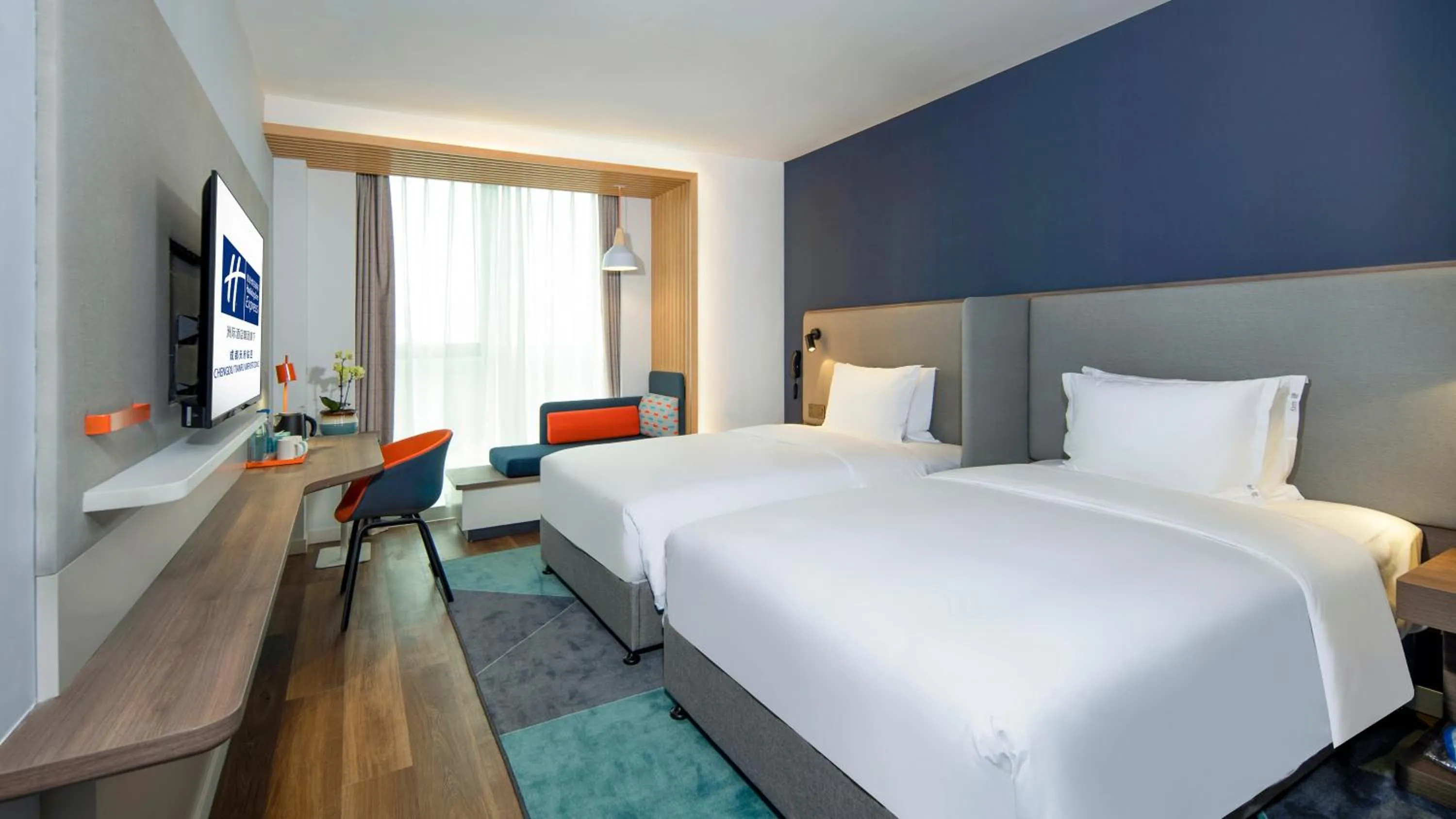 Bed in Holiday Inn Express Chengdu Tianfu Airport Zone by IHG