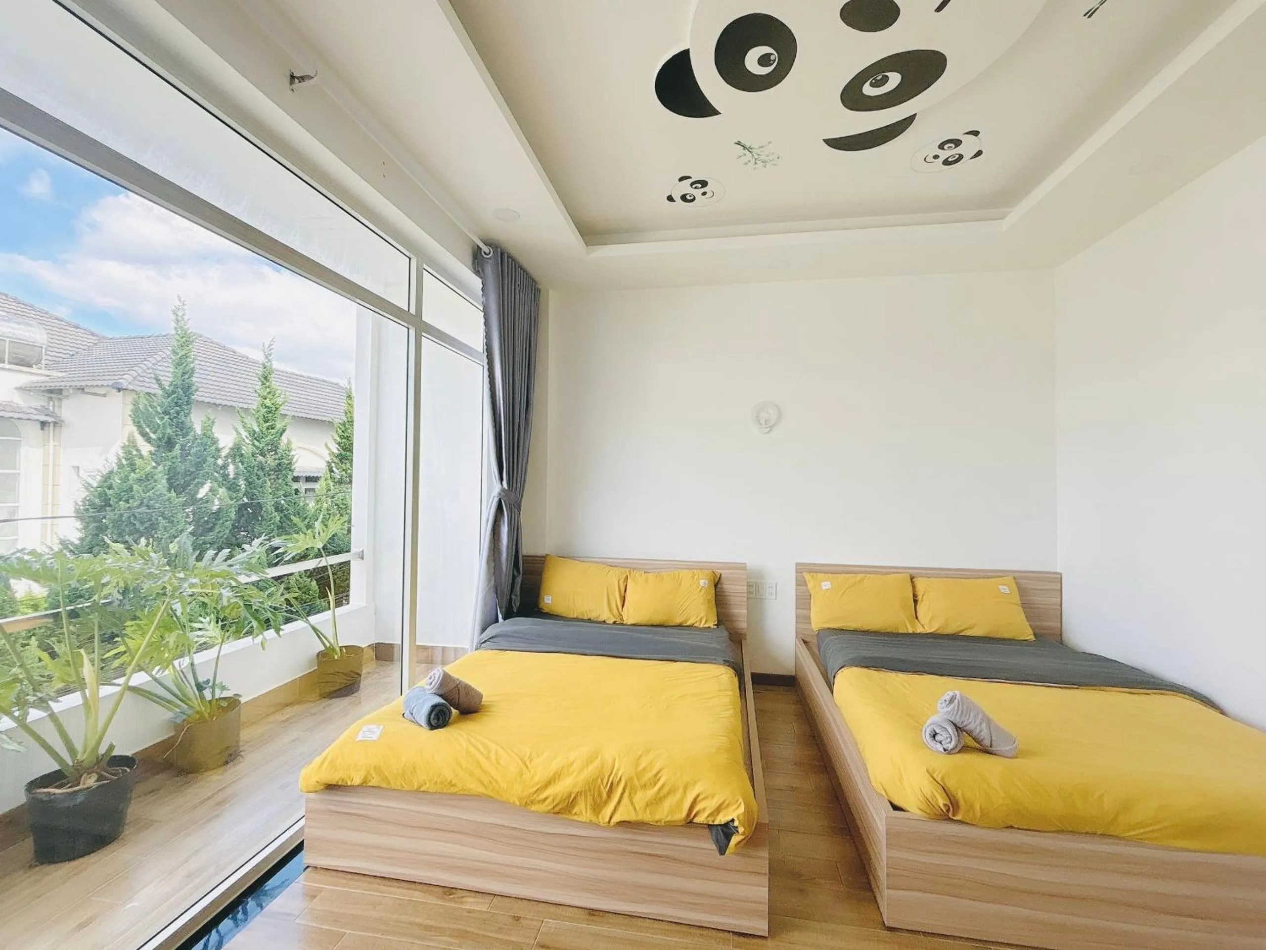 Balcony/Terrace, Bed in Duy Thanh hotel