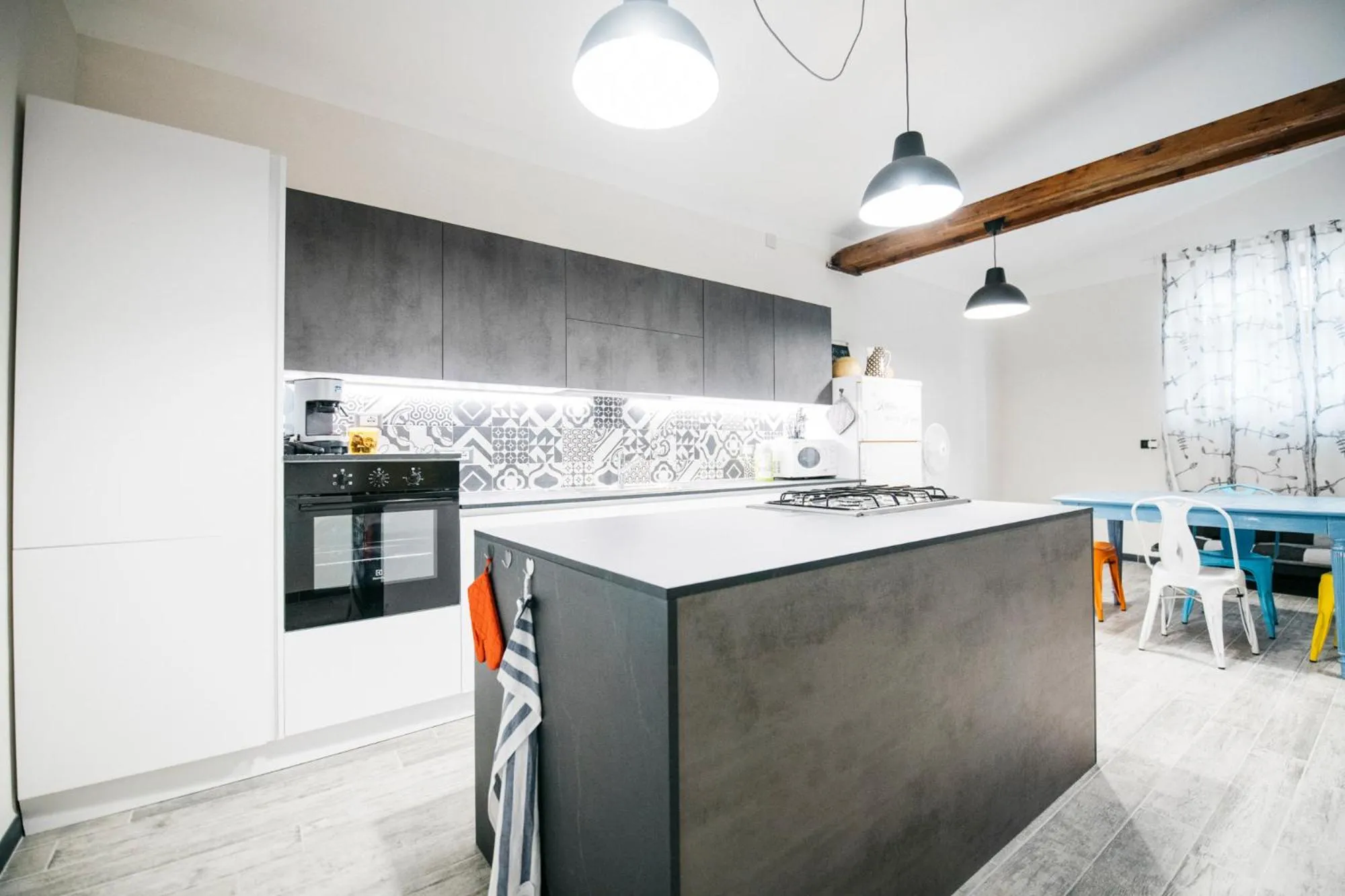 Dining area in Villa Scilla e Cariddi