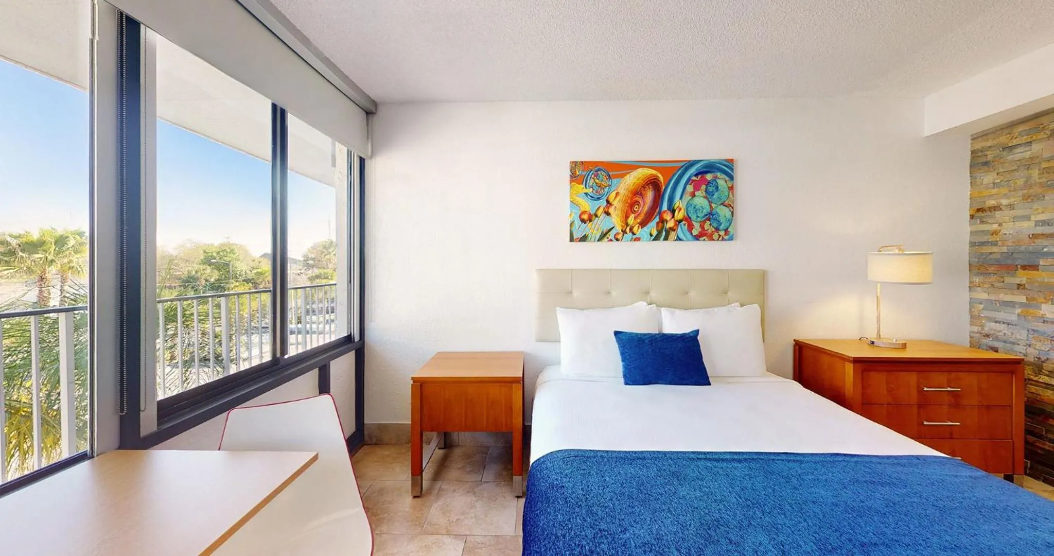 Bed in Park Royal Orlando