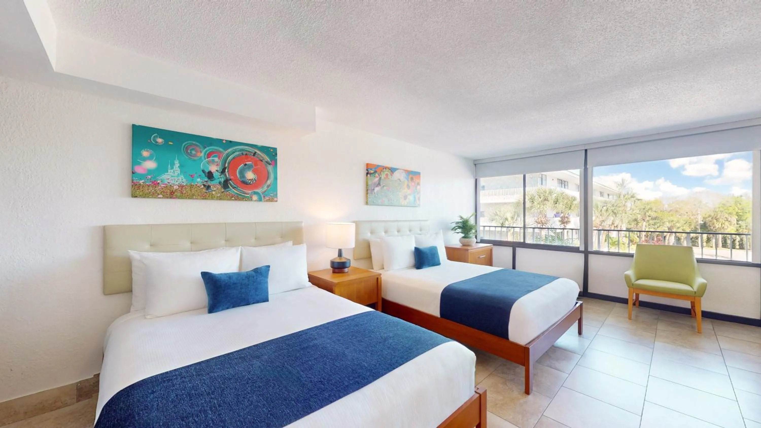 Bed in Park Royal Orlando