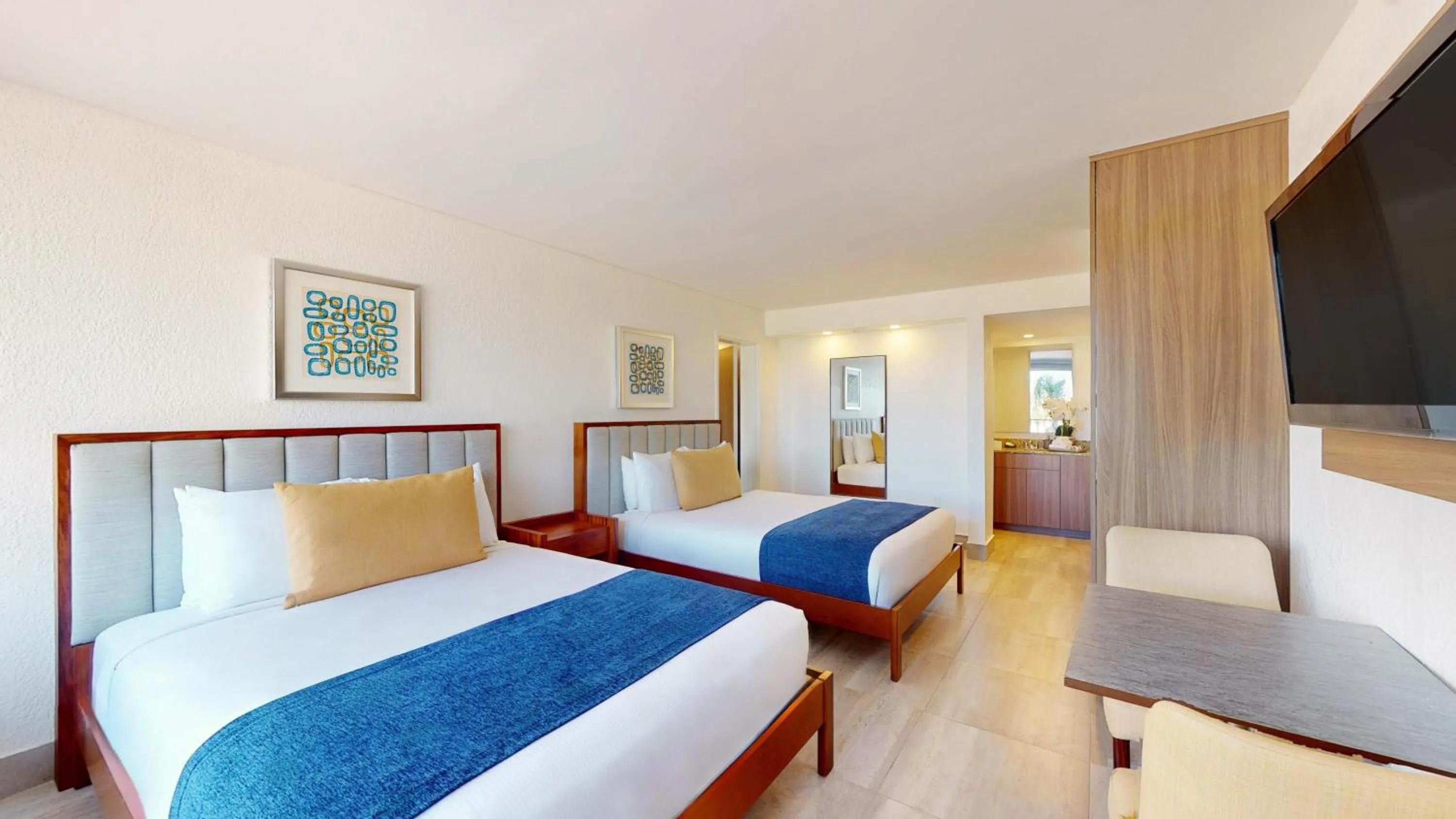 Bed in Park Royal Orlando