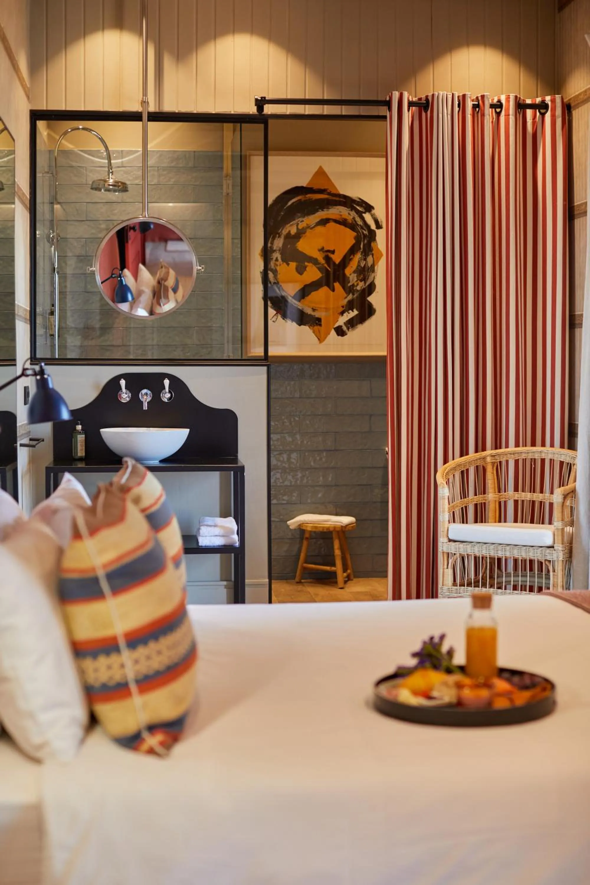 Bed in THE PINTA Boutique