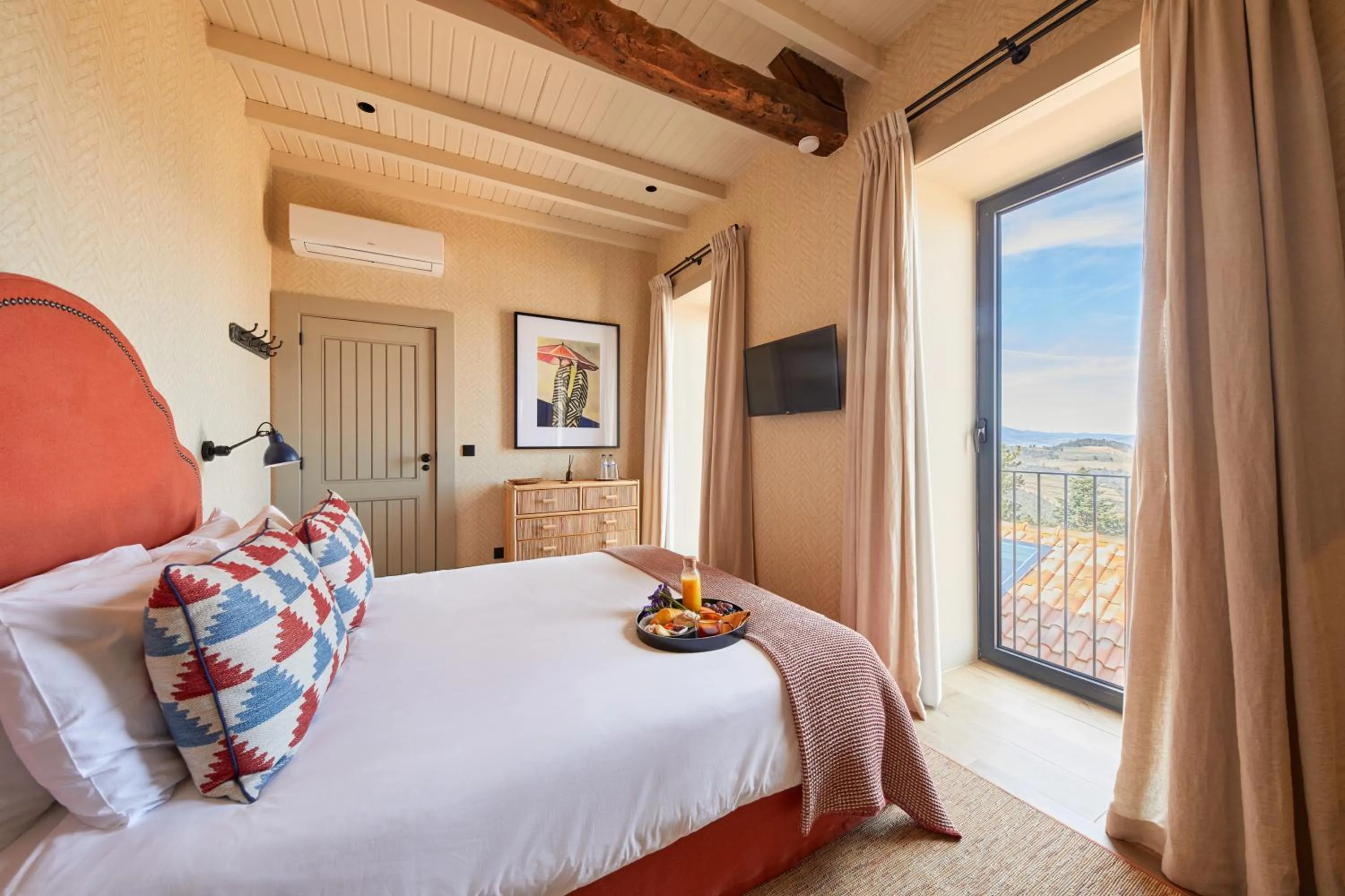 Bed in THE PINTA Boutique