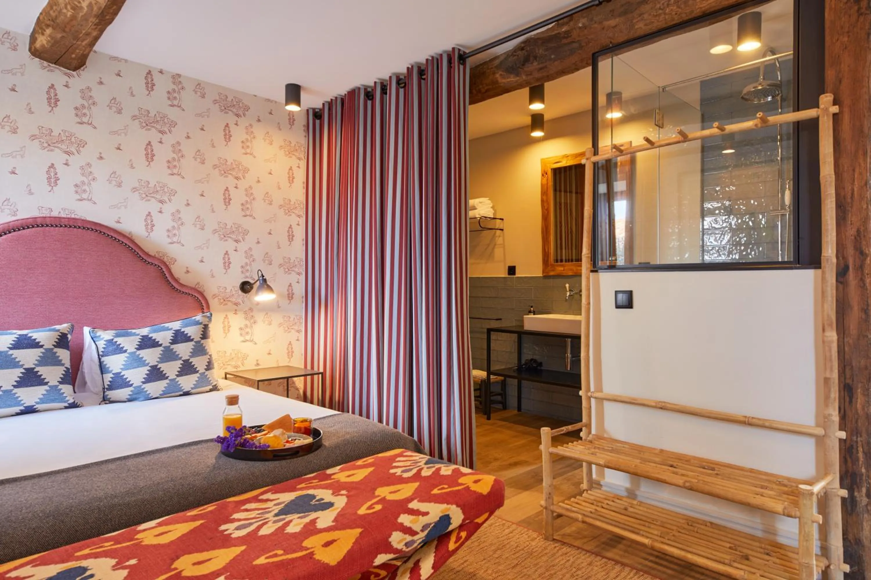 Bed in THE PINTA Boutique